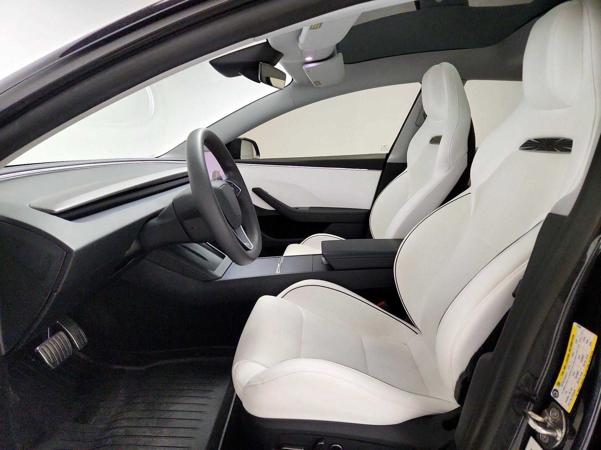 Thumbnail: 2024 Tesla Model 3 - 11