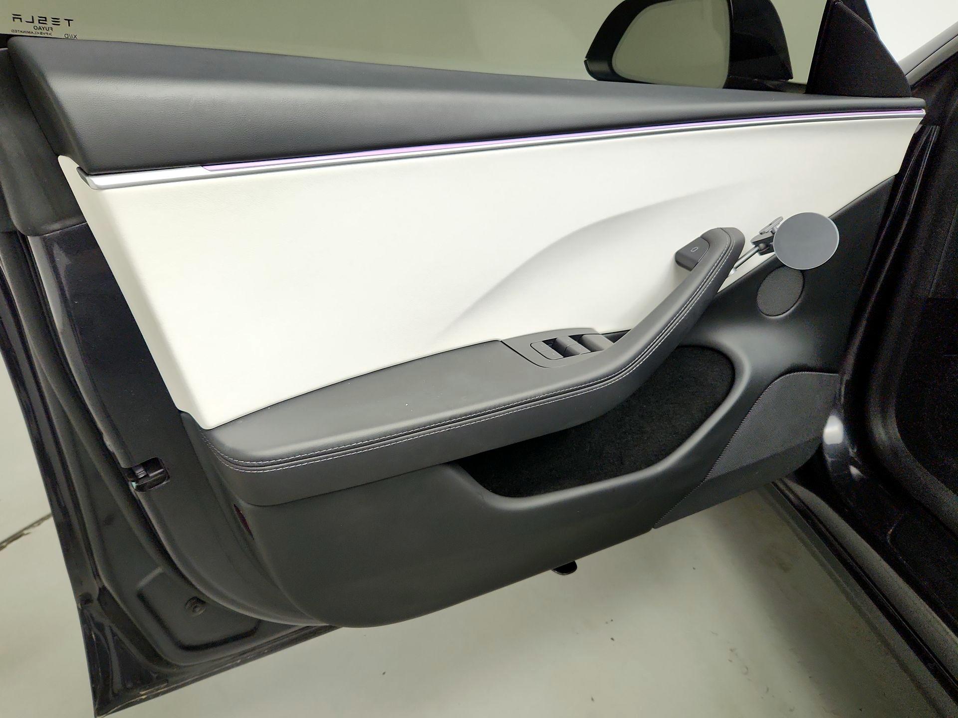 Thumbnail: 2024 Tesla Model 3 - 12