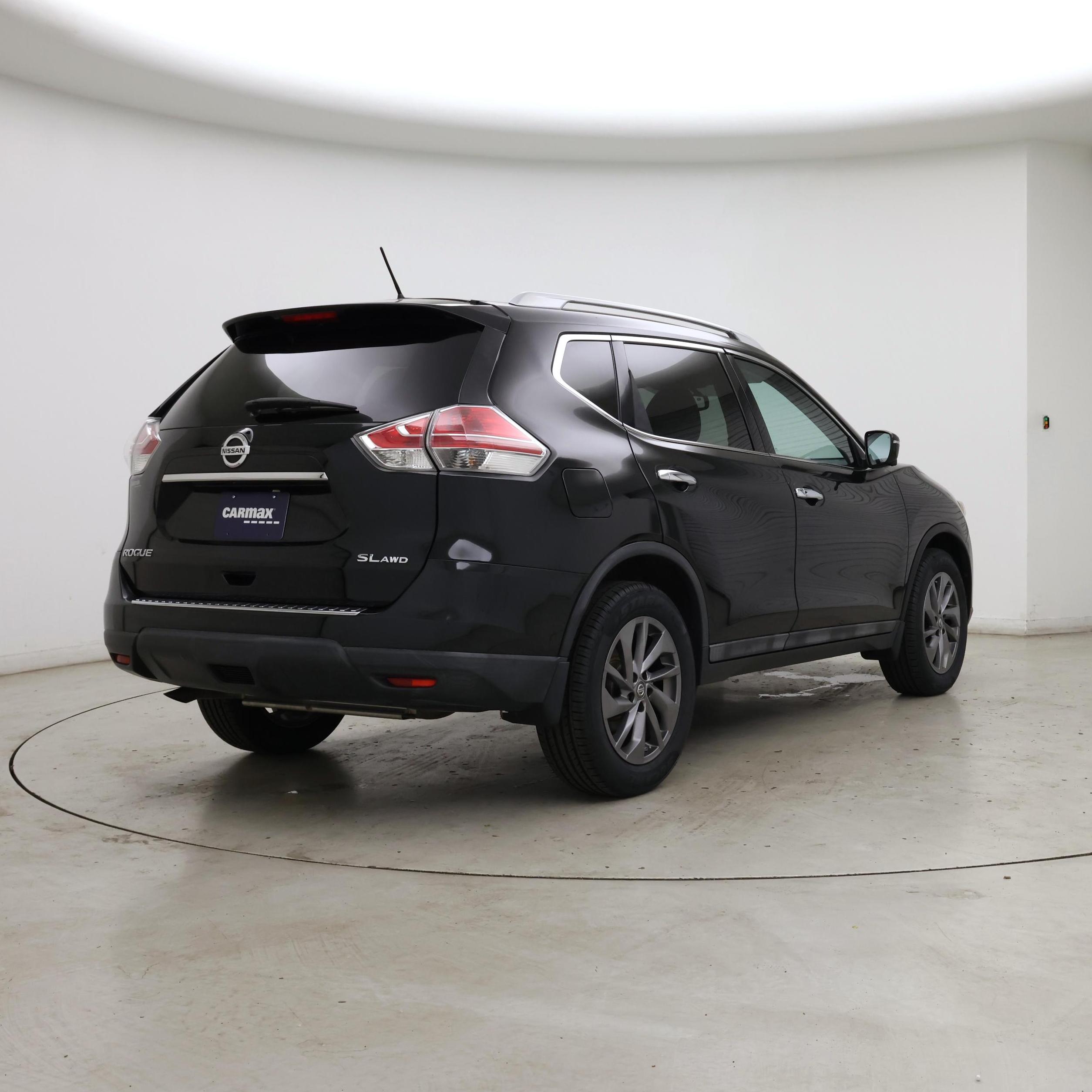 Thumbnail: 2016 Nissan Rogue - 8