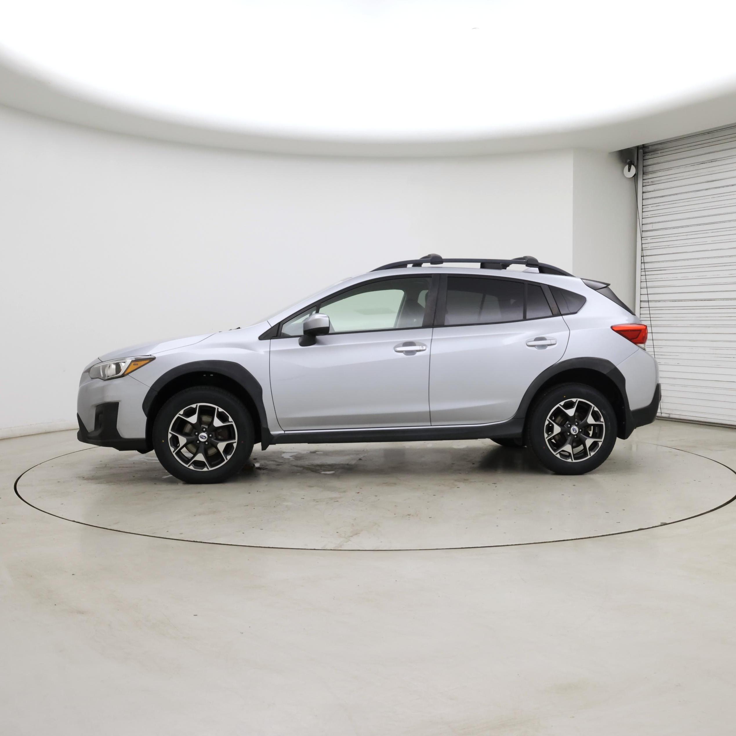 Thumbnail: 2018 Subaru Crosstrek - 3