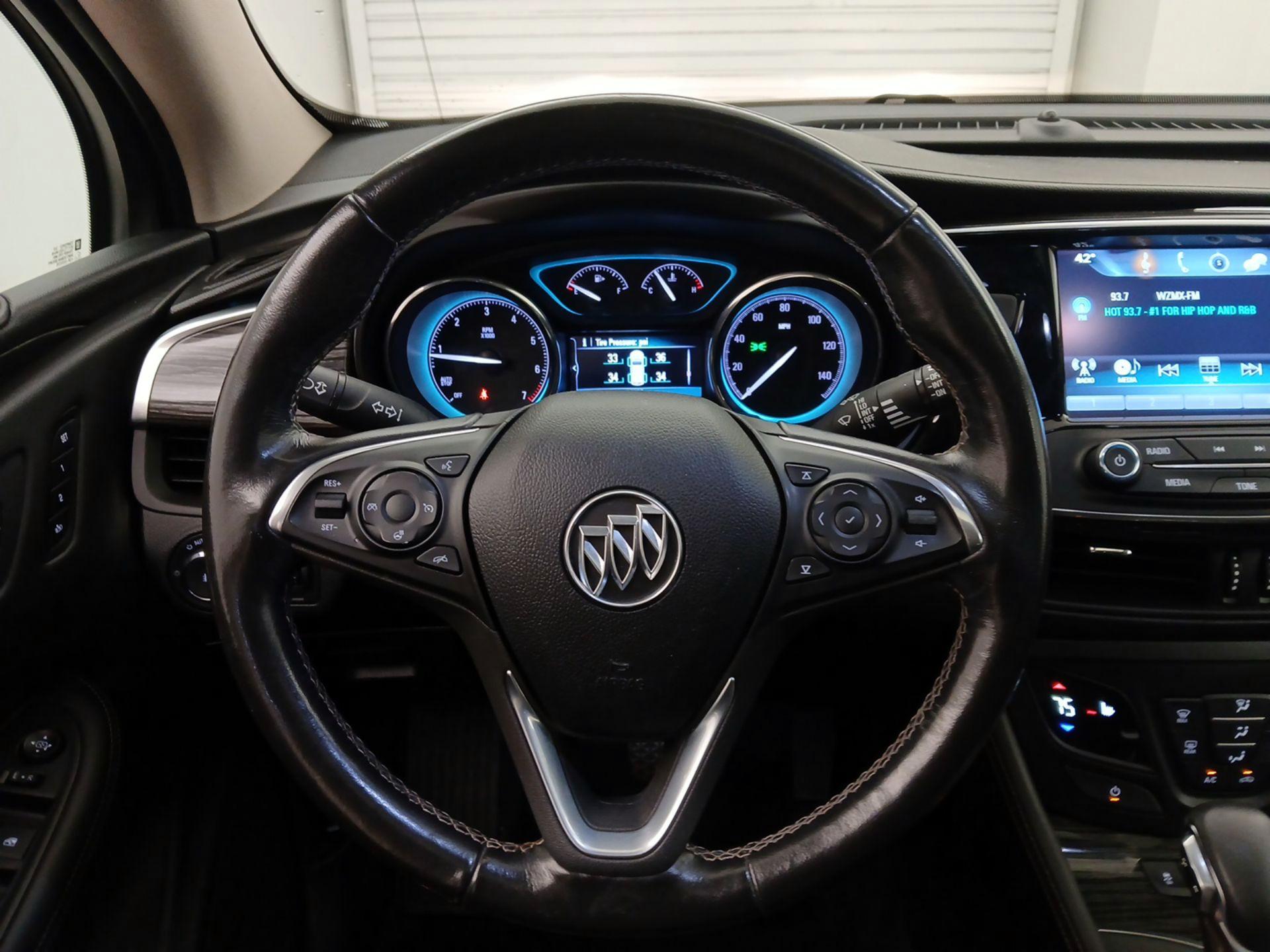 Thumbnail: 2017 Buick Envision - 10