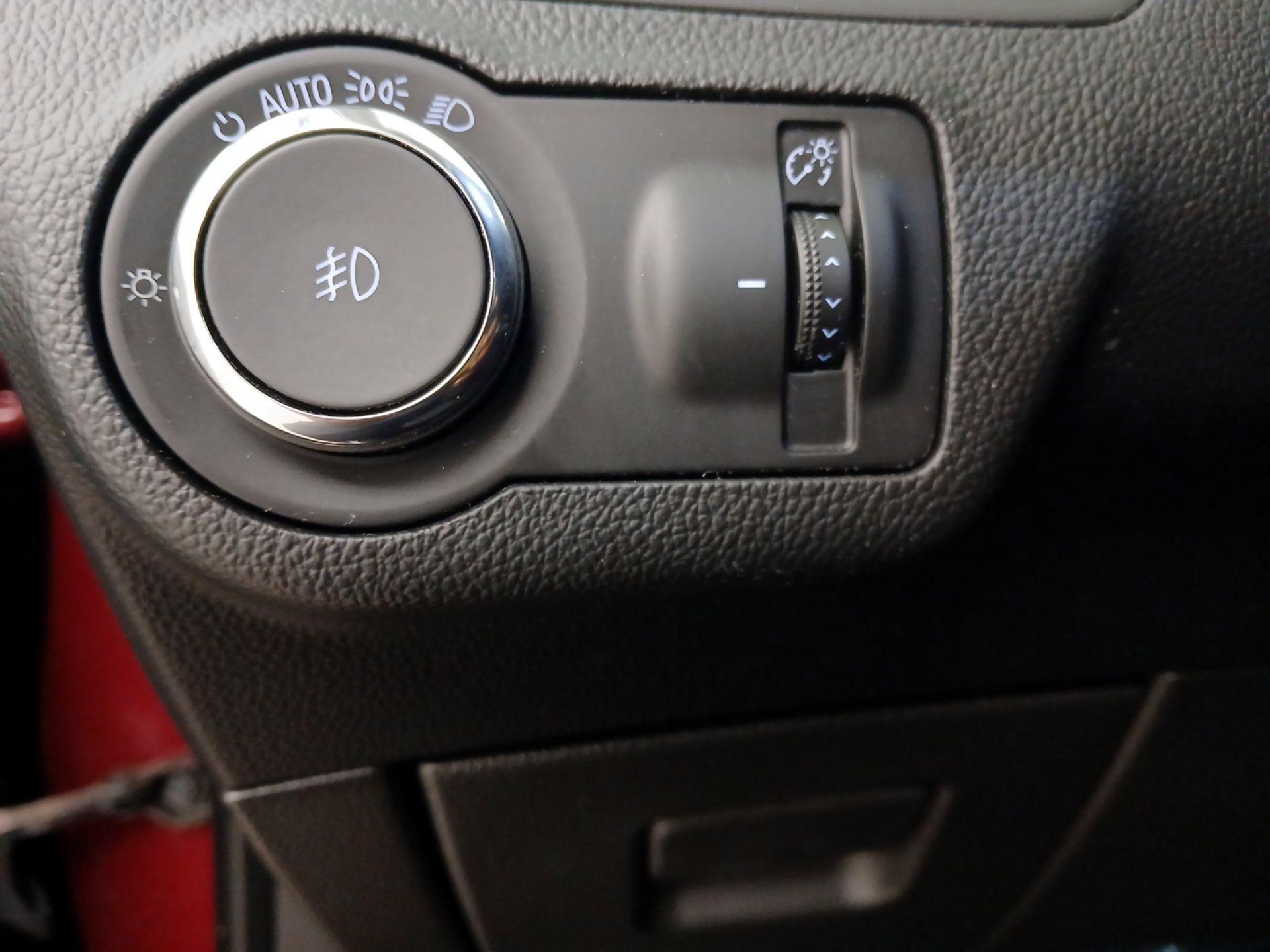 Thumbnail: 2017 Buick Envision - 13