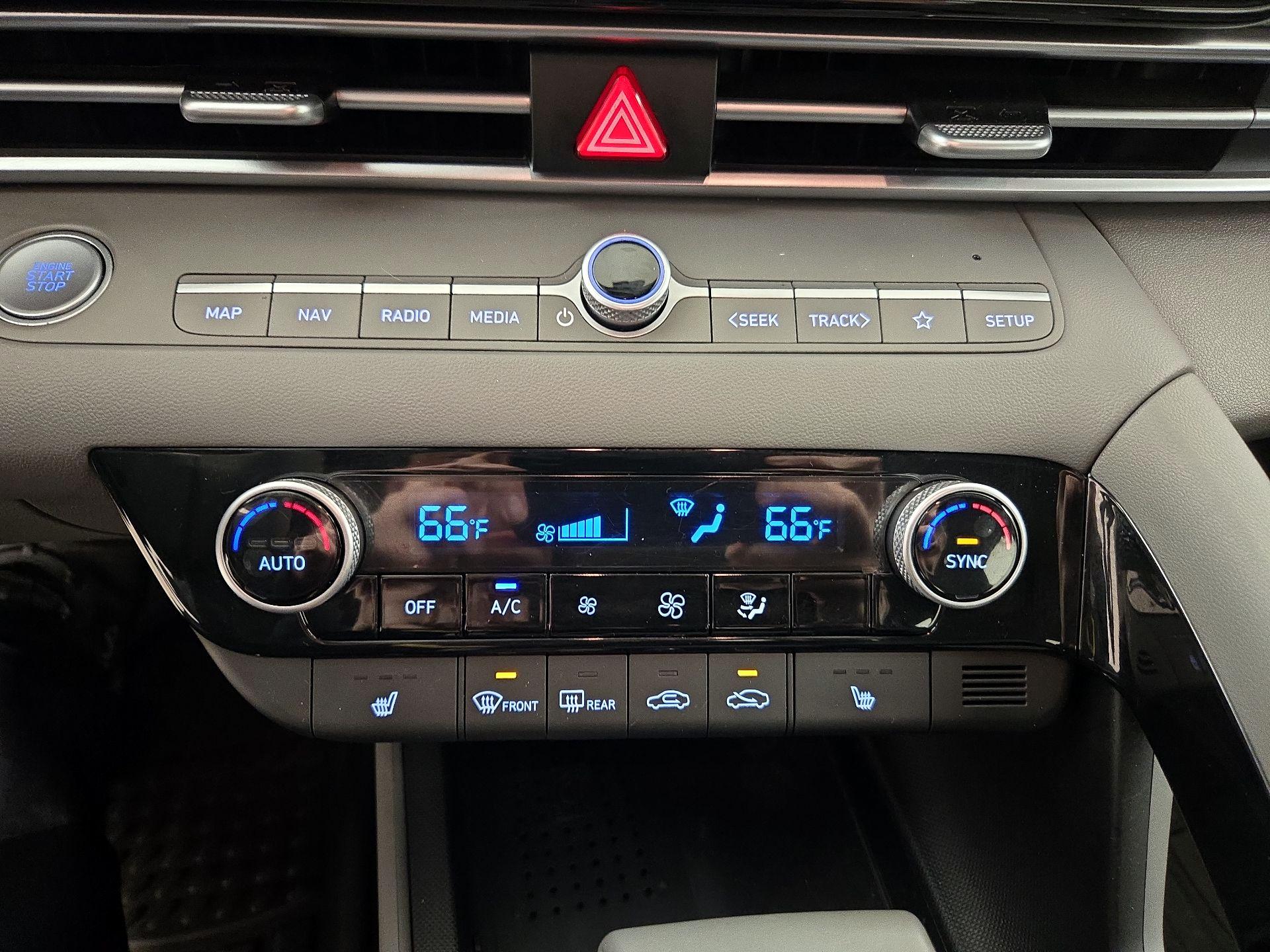 Thumbnail: 2023 Hyundai Elantra - 15