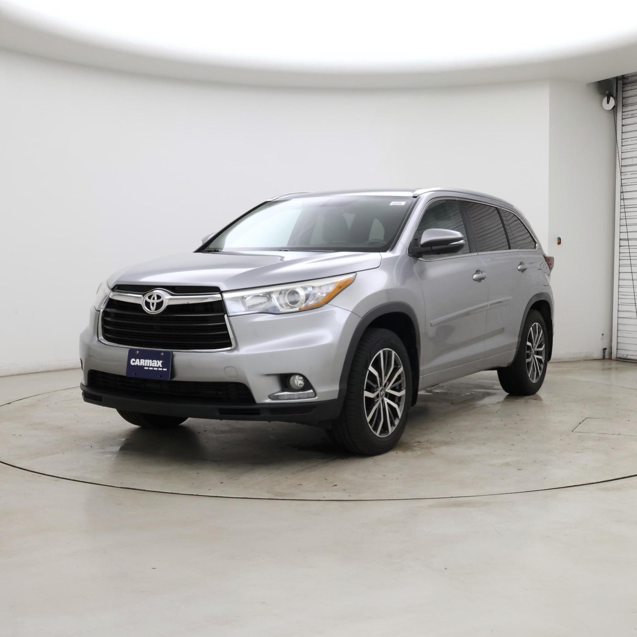Thumbnail: 2014 Toyota Highlander - 4
