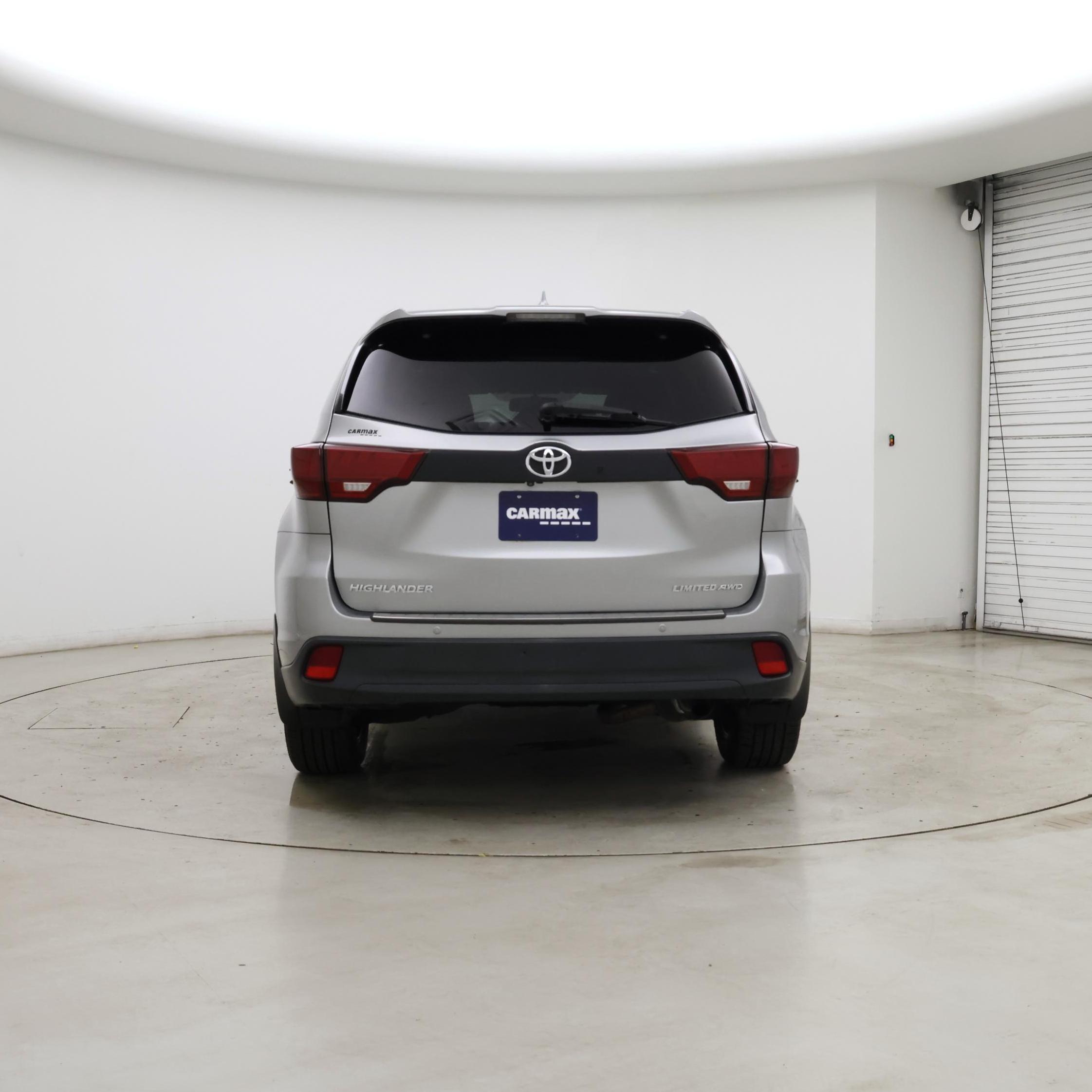 Thumbnail: 2014 Toyota Highlander - 6