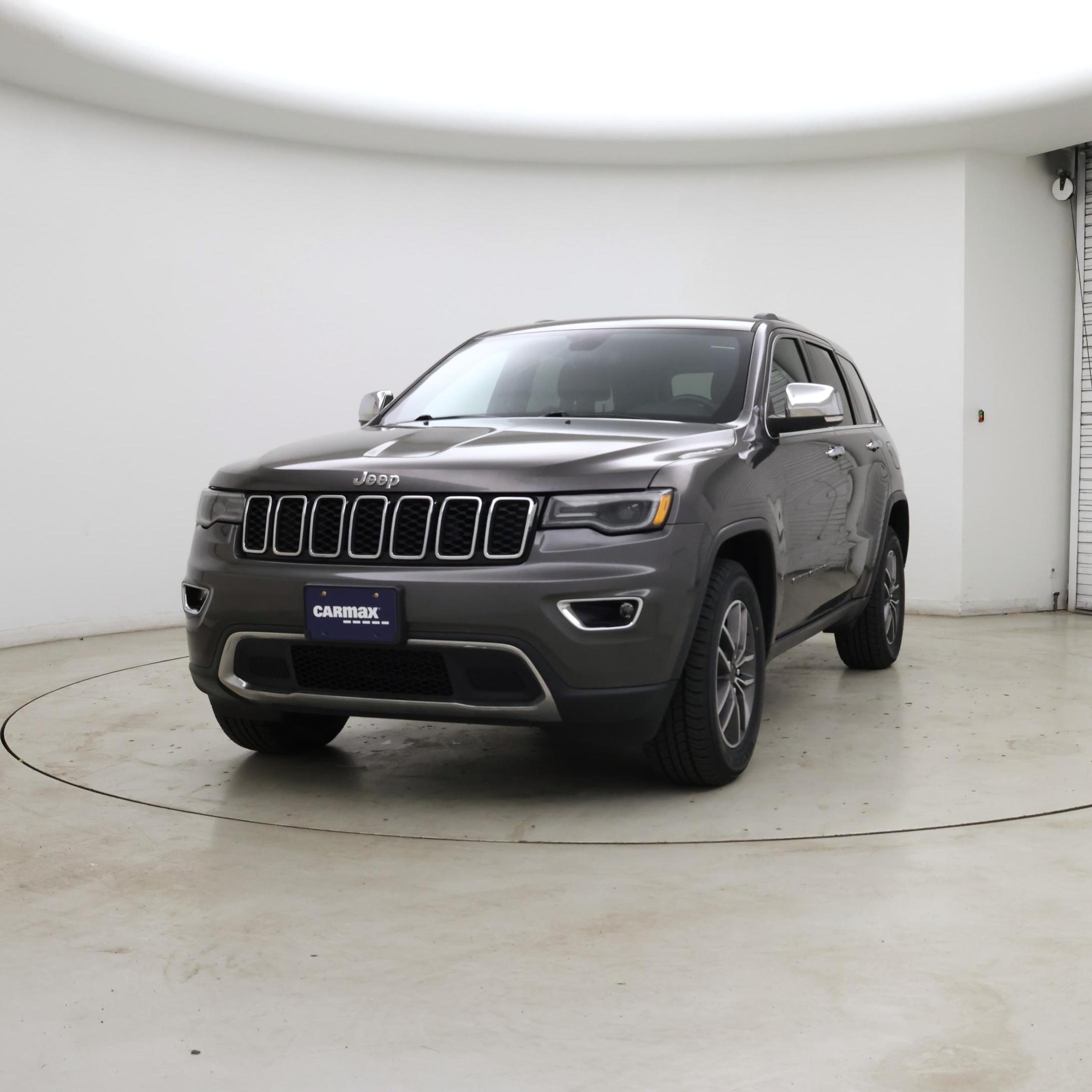 Thumbnail: 2020 Jeep Grand Cherokee - 4