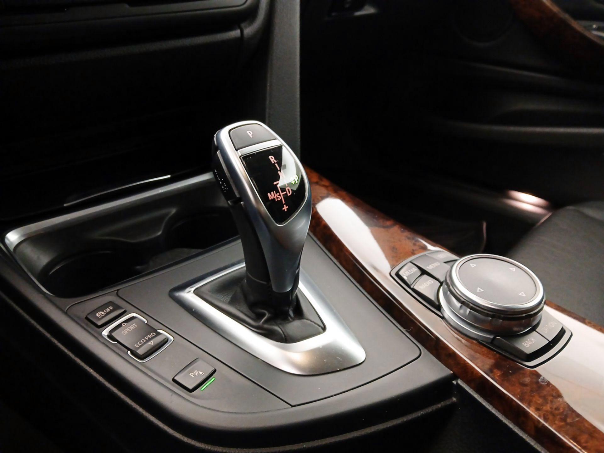 Thumbnail: 2015 BMW 4 Series - 18