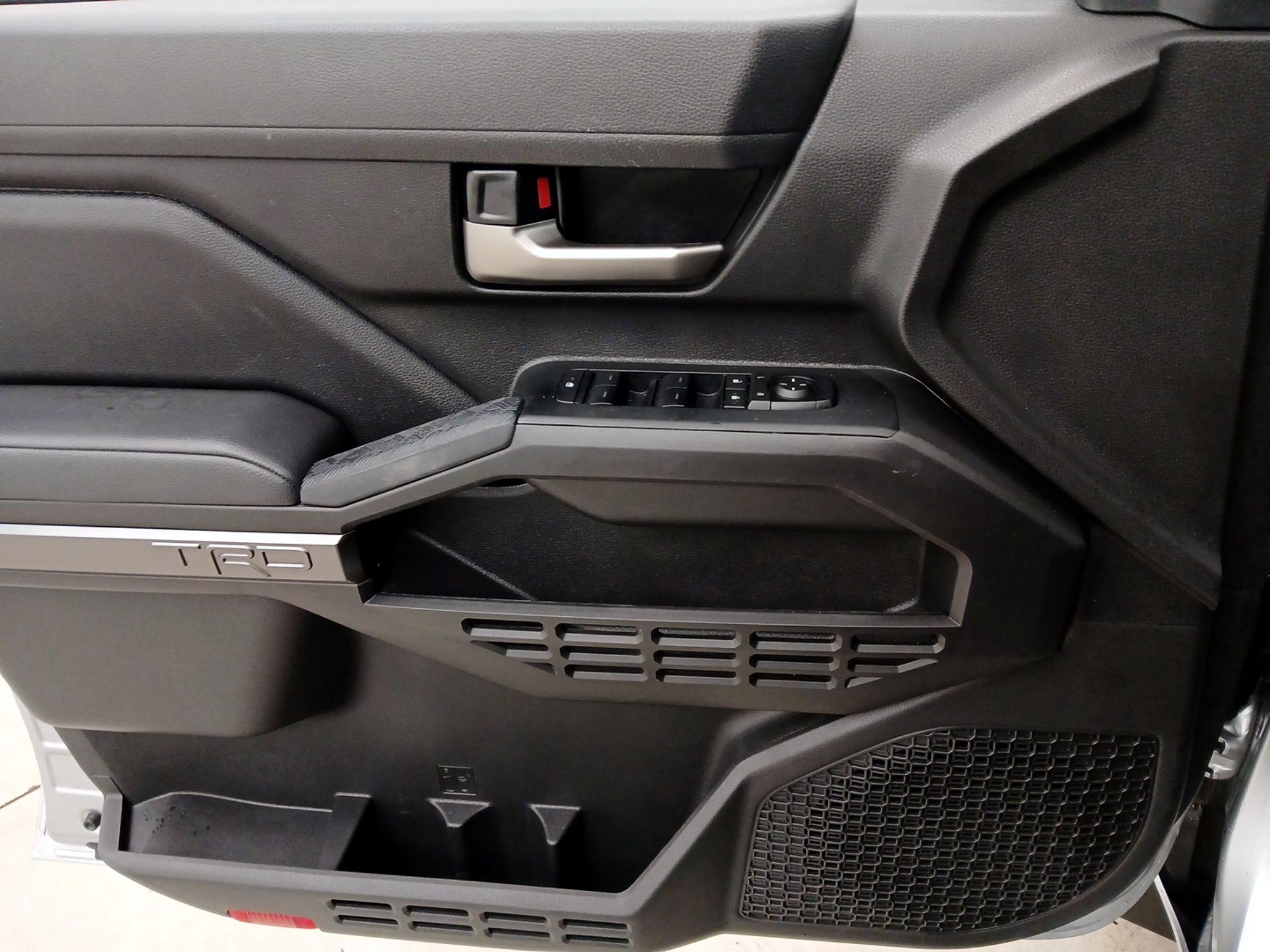 Thumbnail: 2024 Toyota Tacoma - 12