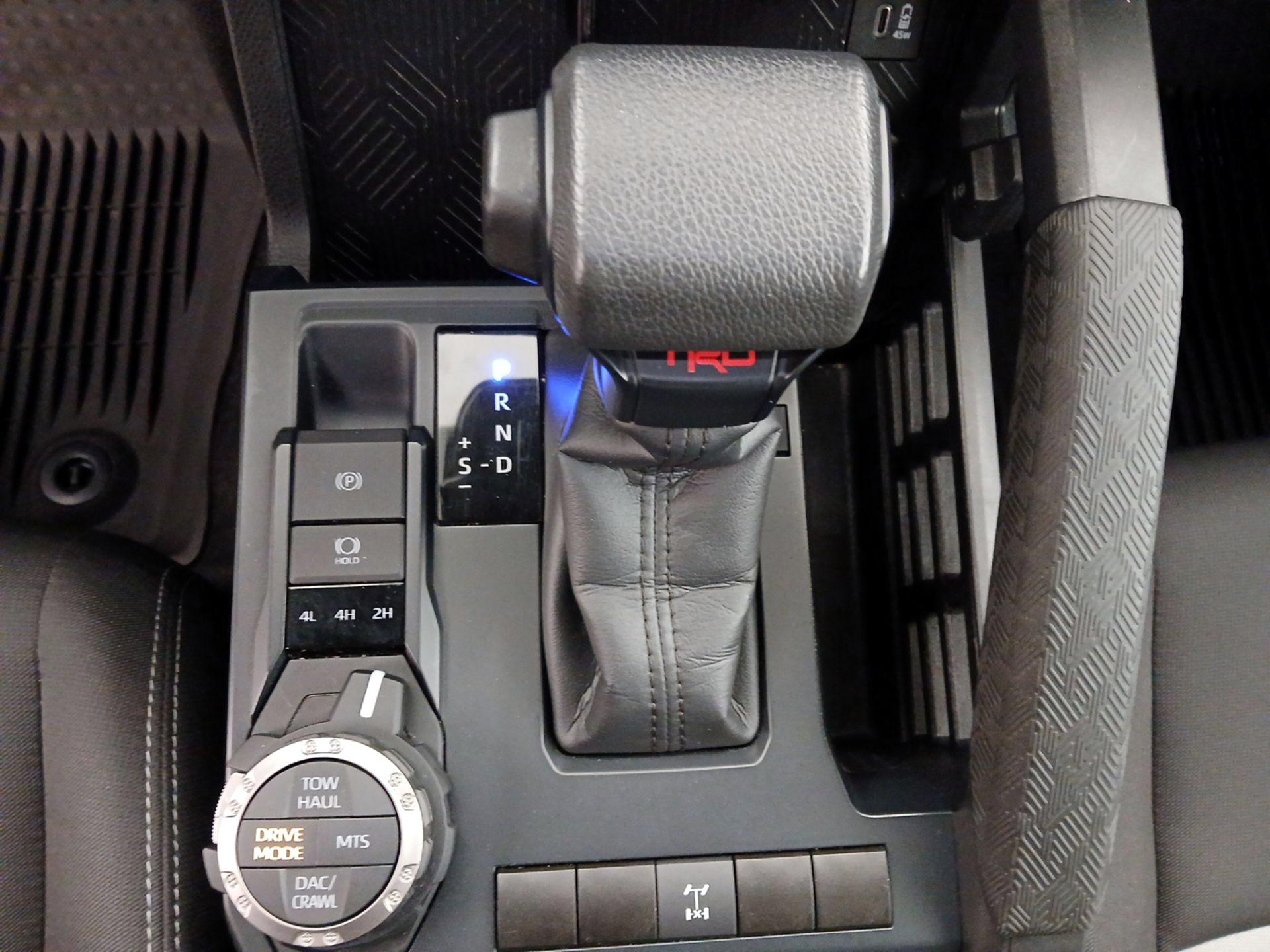 Thumbnail: 2024 Toyota Tacoma - 17