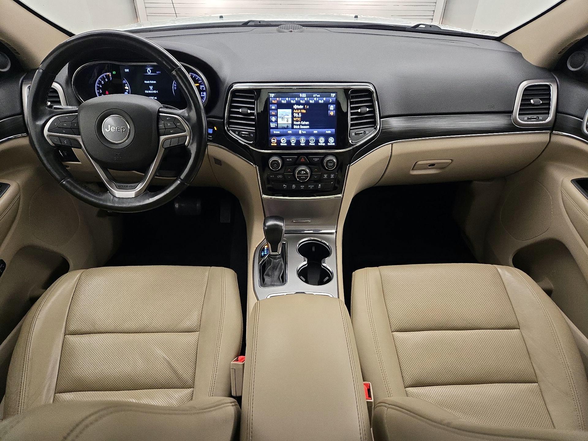 Thumbnail: 2020 Jeep Grand Cherokee - 9