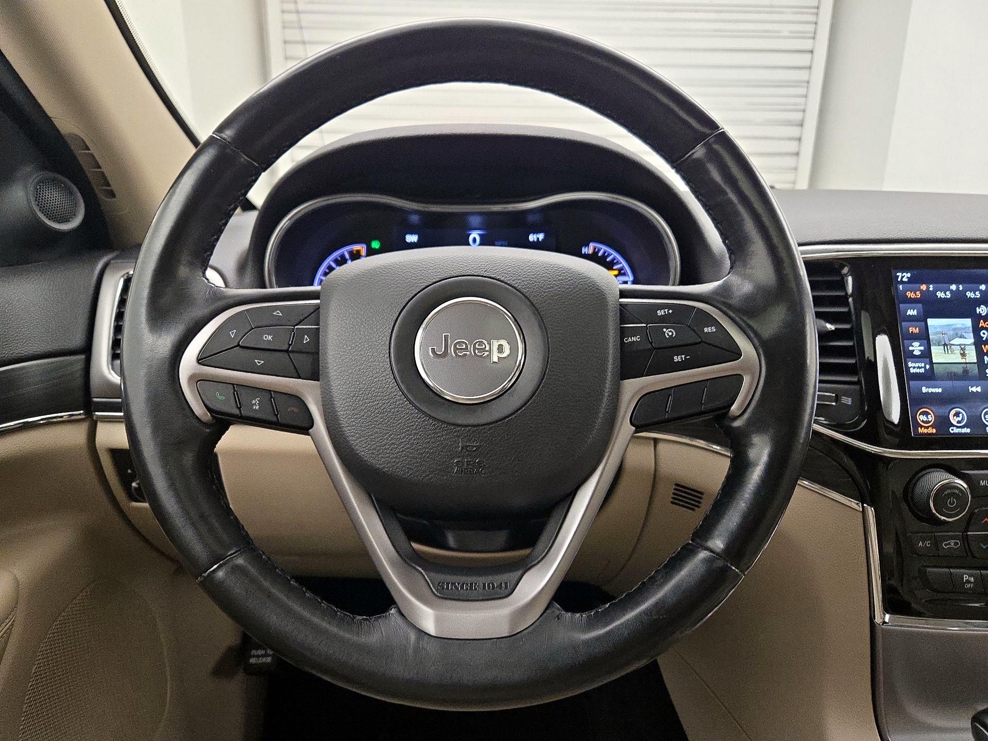 Thumbnail: 2020 Jeep Grand Cherokee - 10