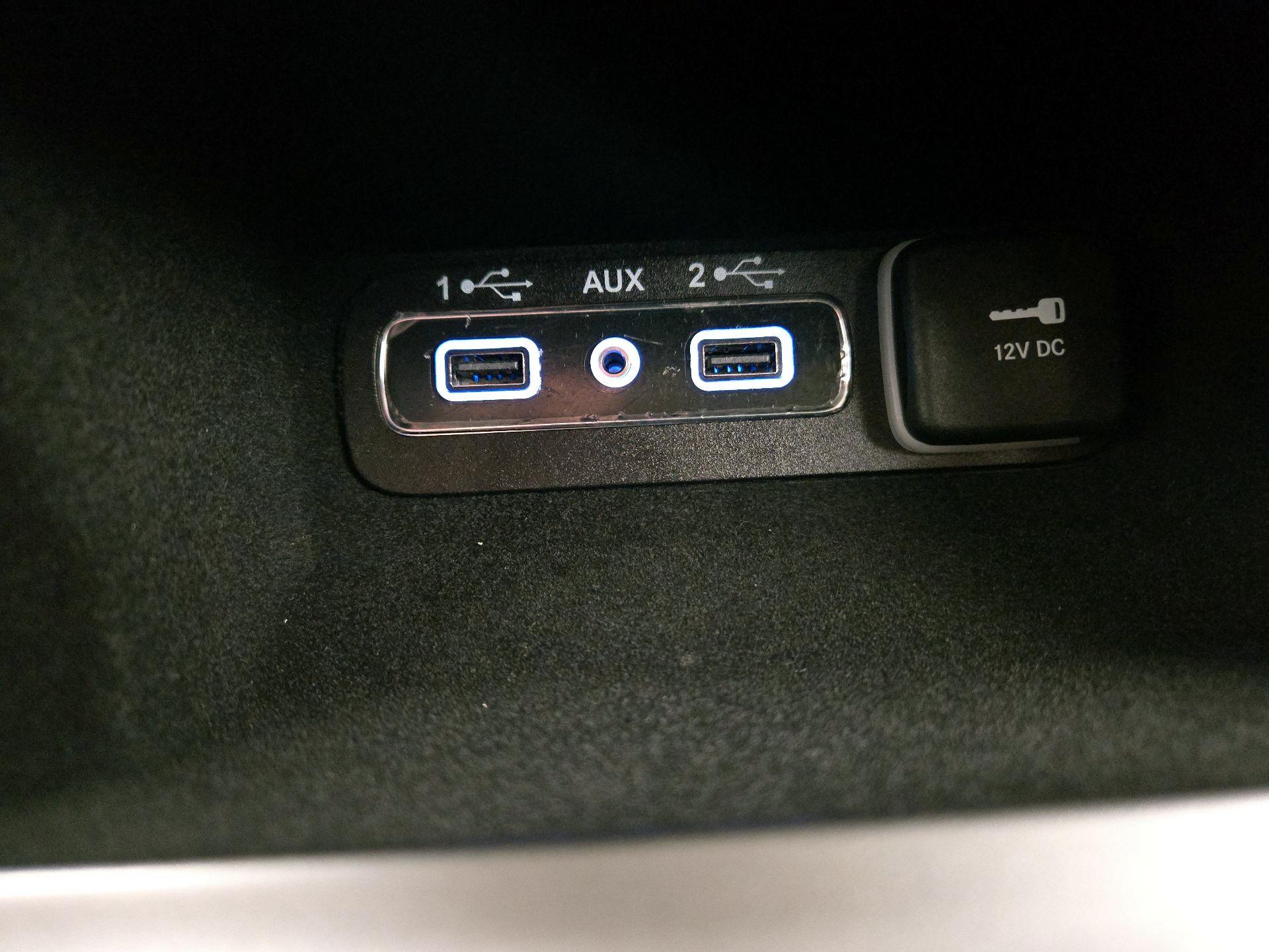 Thumbnail: 2020 Jeep Grand Cherokee - 19