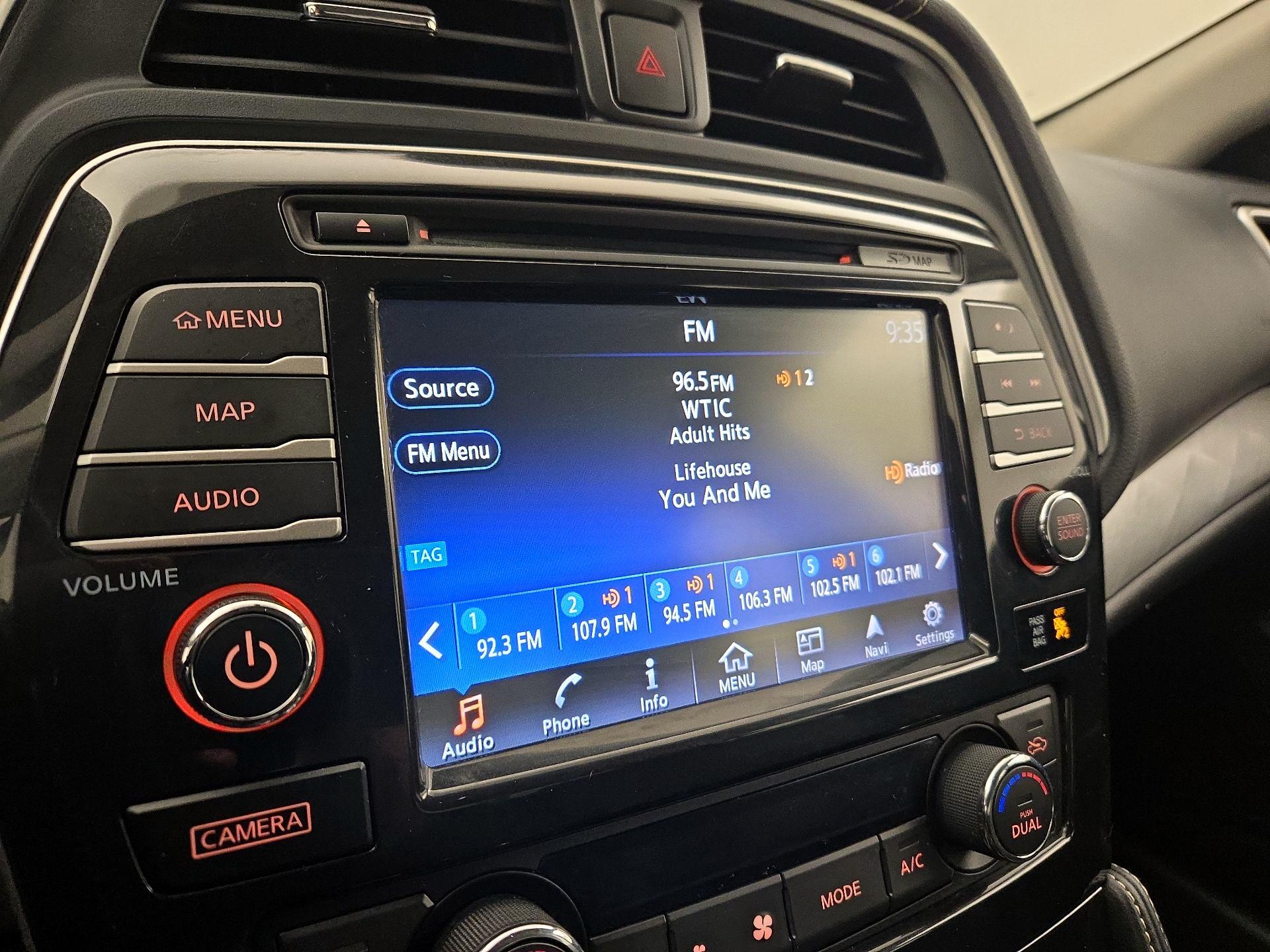 Thumbnail: 2017 Nissan Maxima - 16