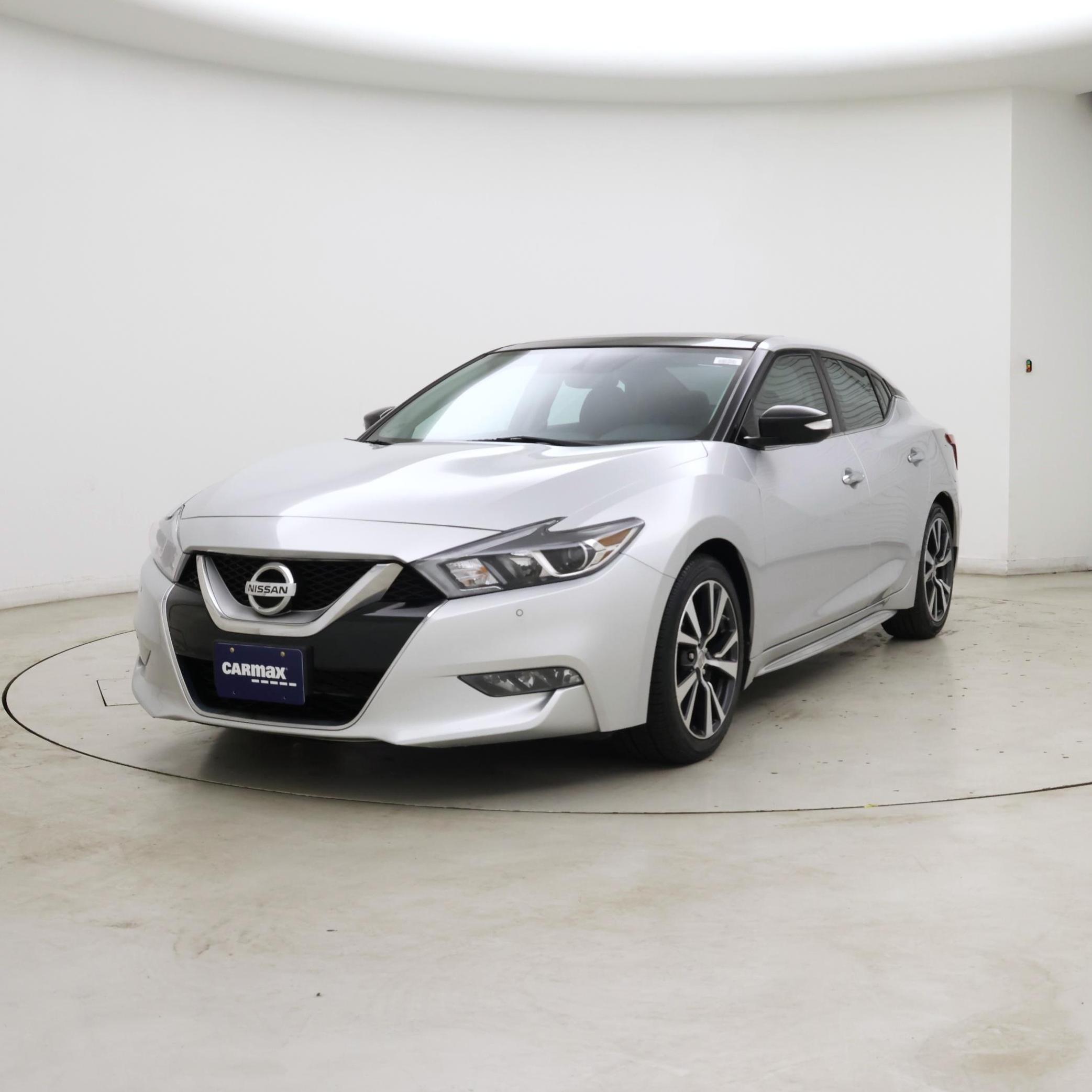 Thumbnail: 2017 Nissan Maxima - 4