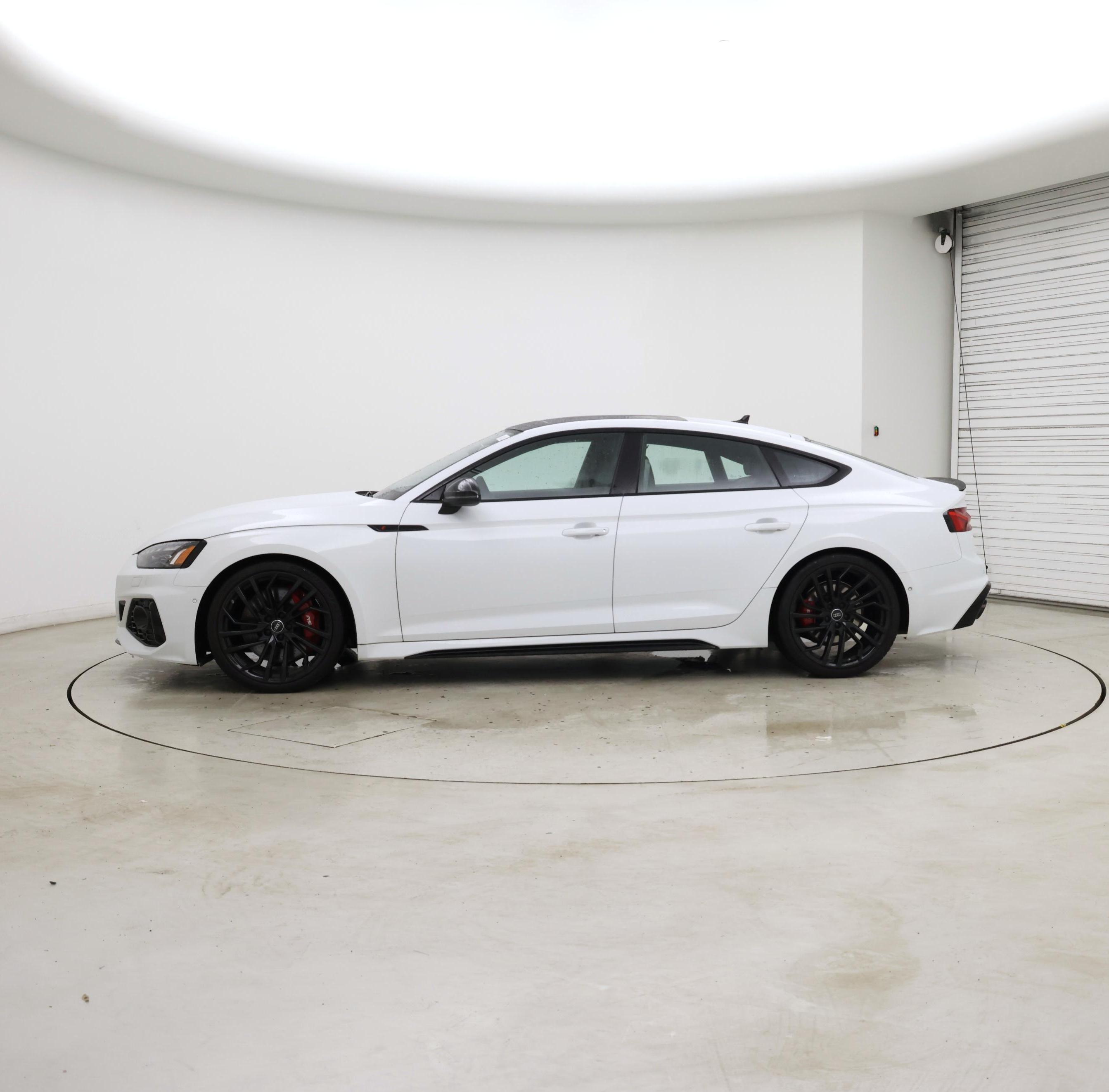 Thumbnail: 2021 Audi RS 5 - 3