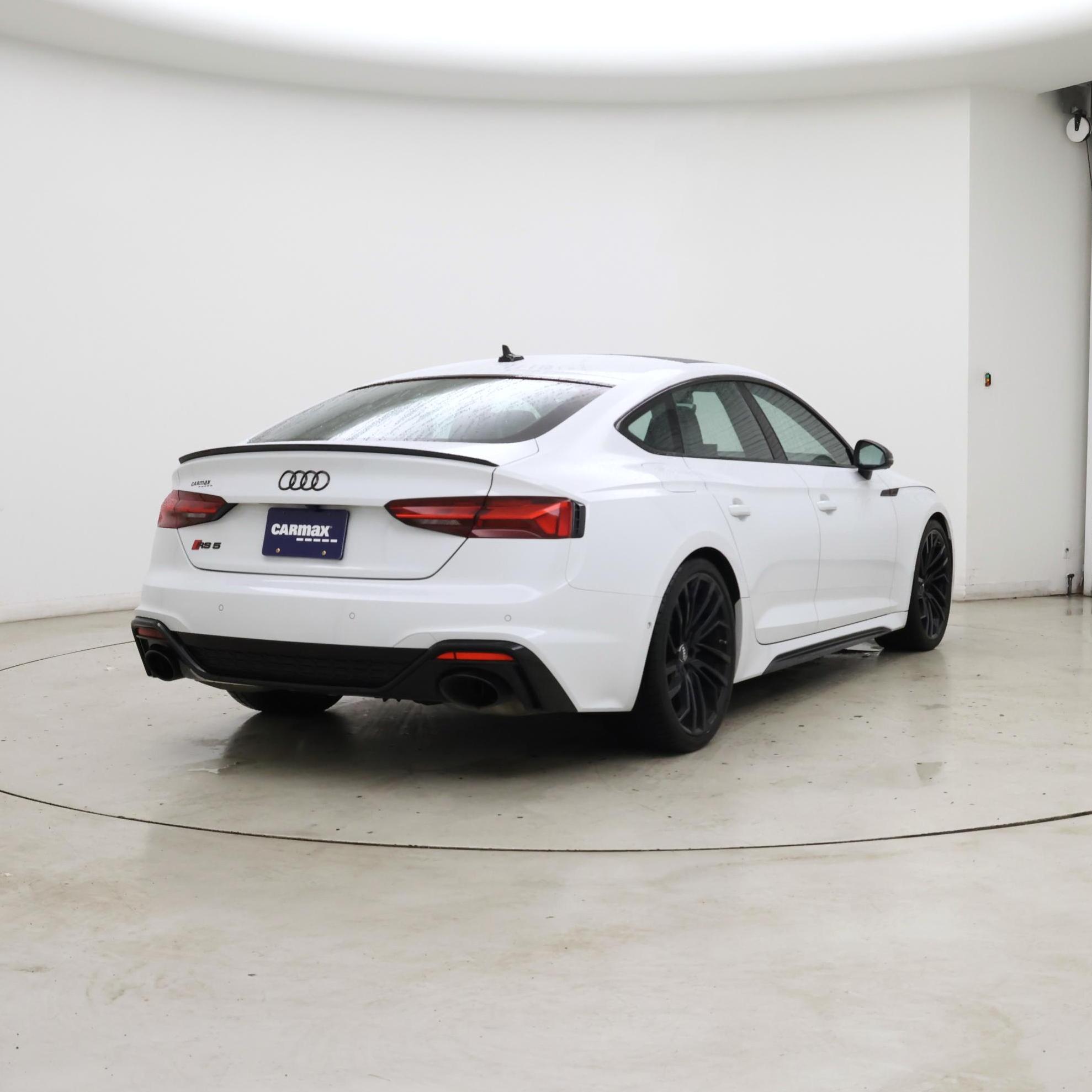 Thumbnail: 2021 Audi RS 5 - 8