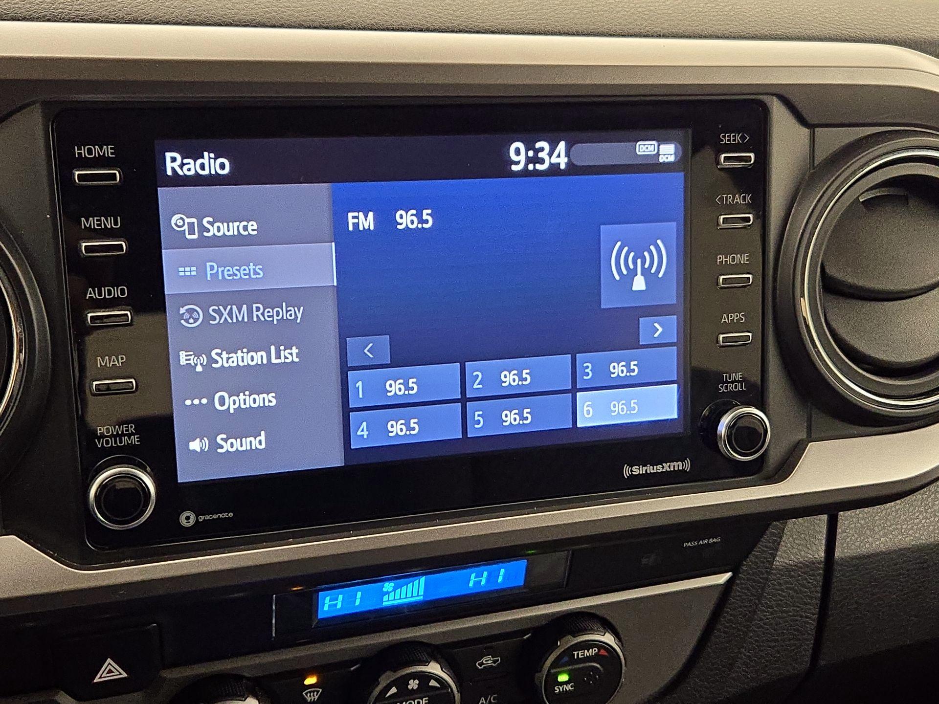 Thumbnail: 2023 Toyota Tacoma - 15