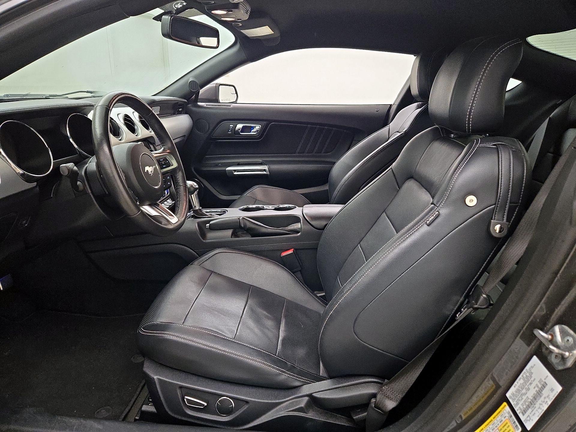 Thumbnail: 2015 Ford Mustang - 11