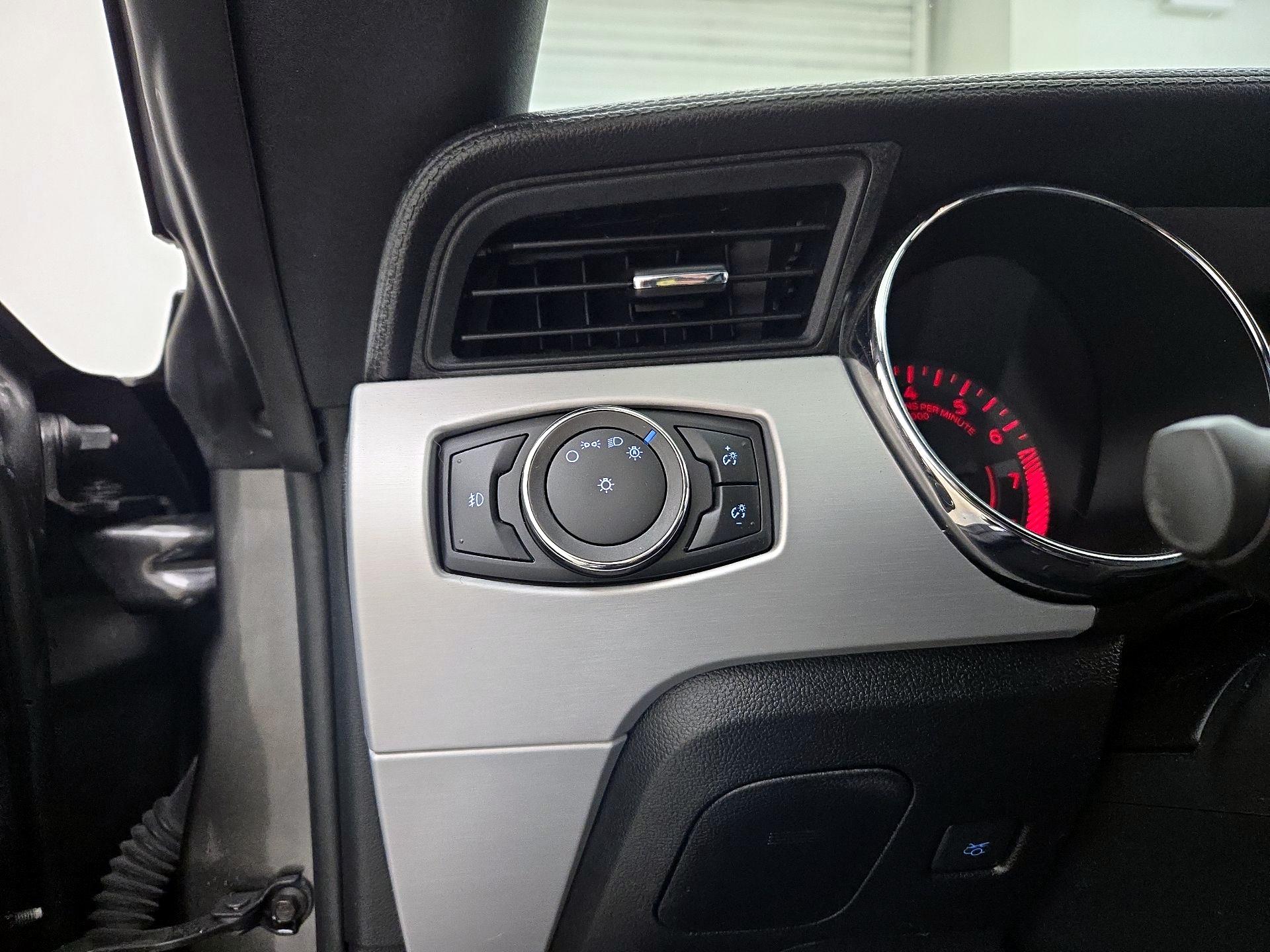 Thumbnail: 2015 Ford Mustang - 13