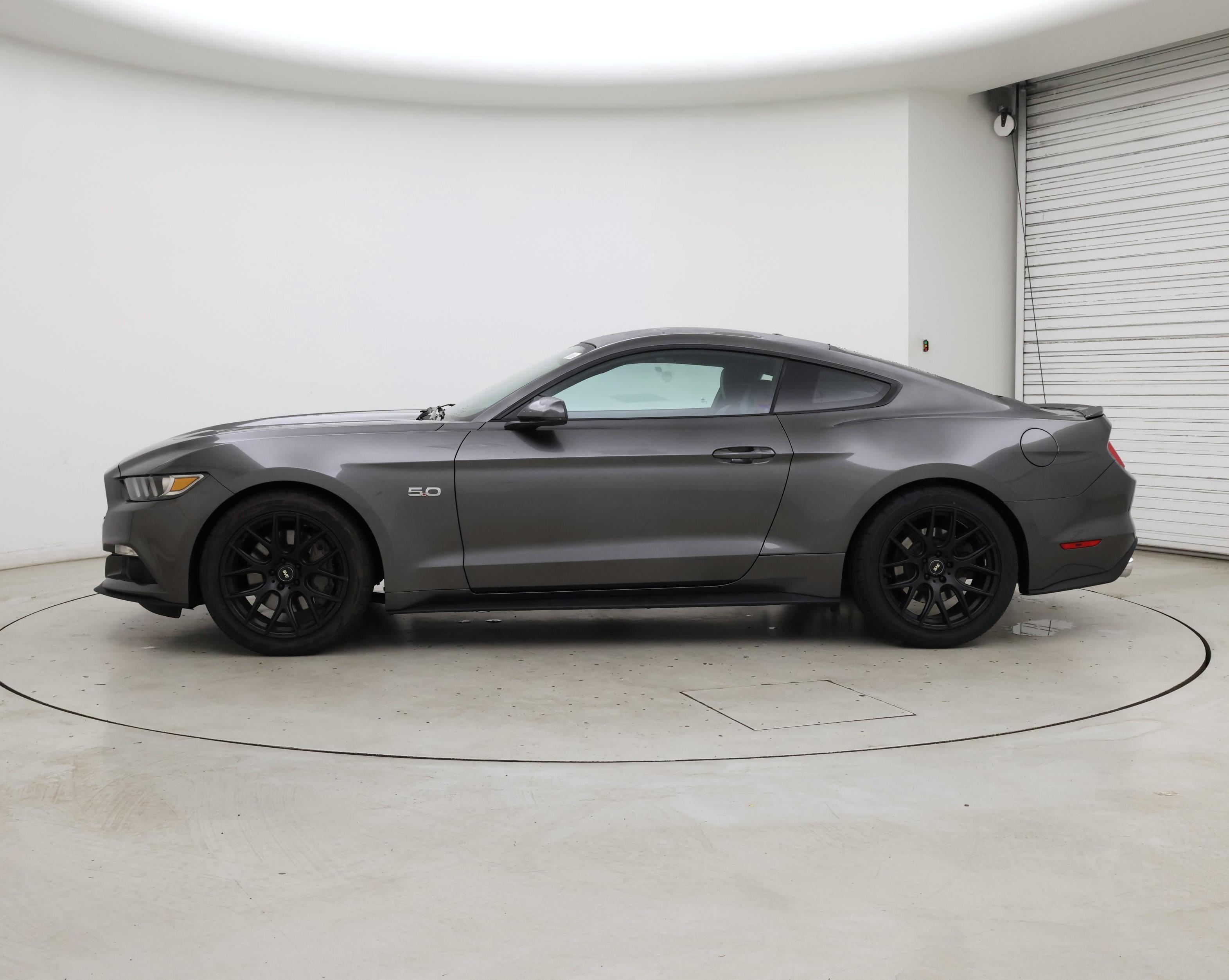 Thumbnail: 2015 Ford Mustang - 3