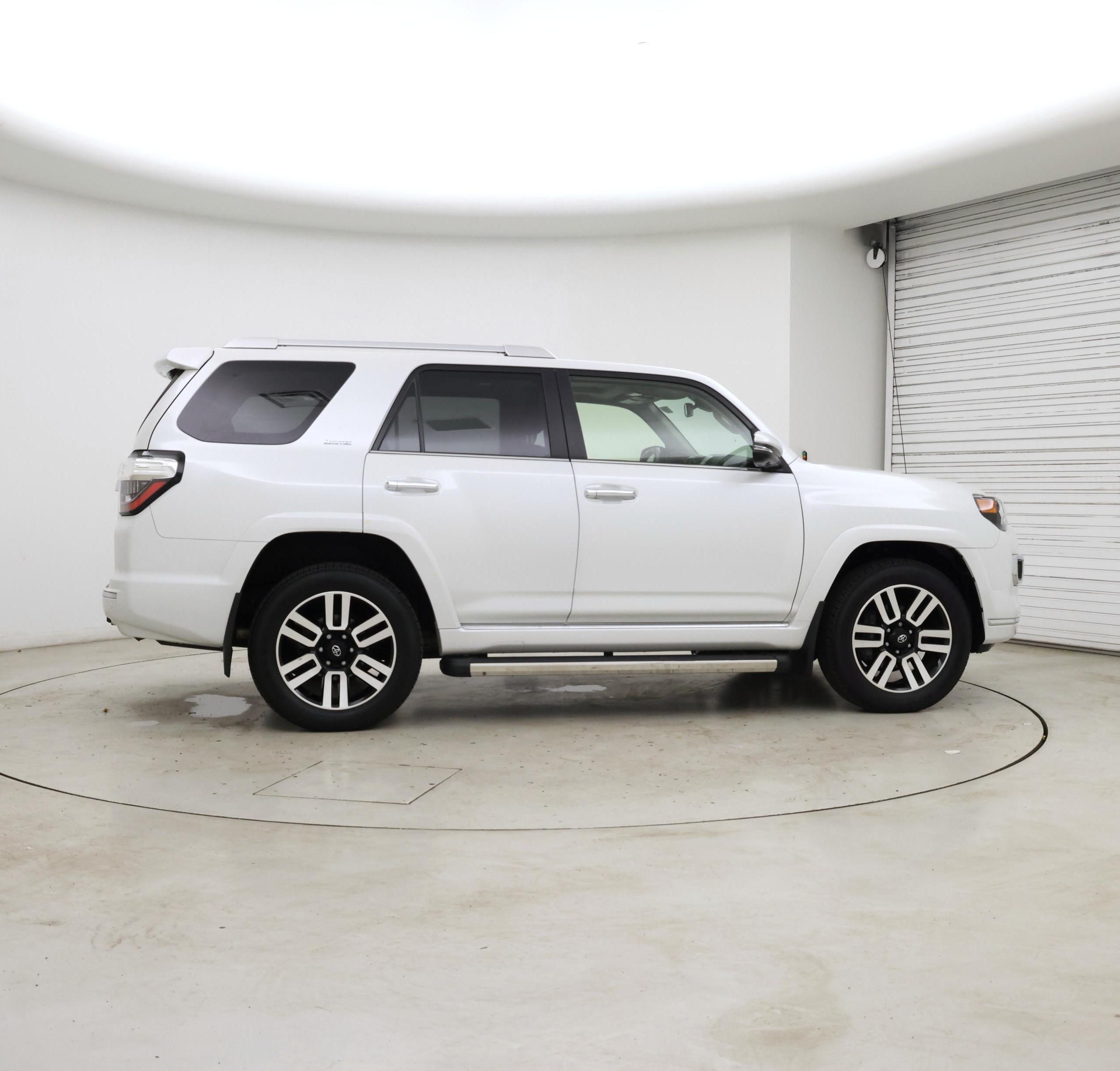 Thumbnail: 2024 Toyota 4Runner - 7