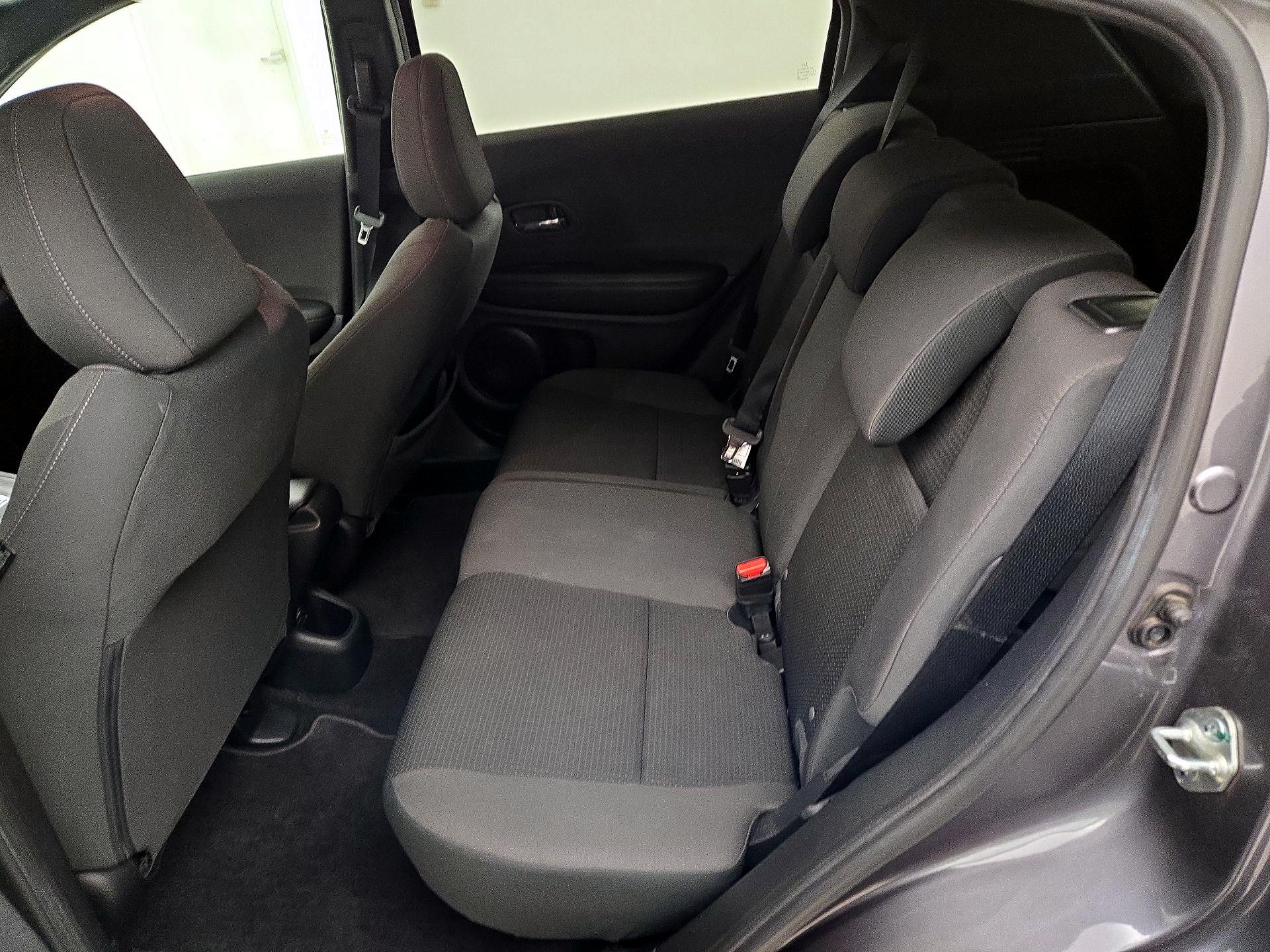 Thumbnail: 2021 Honda HR-V - 17