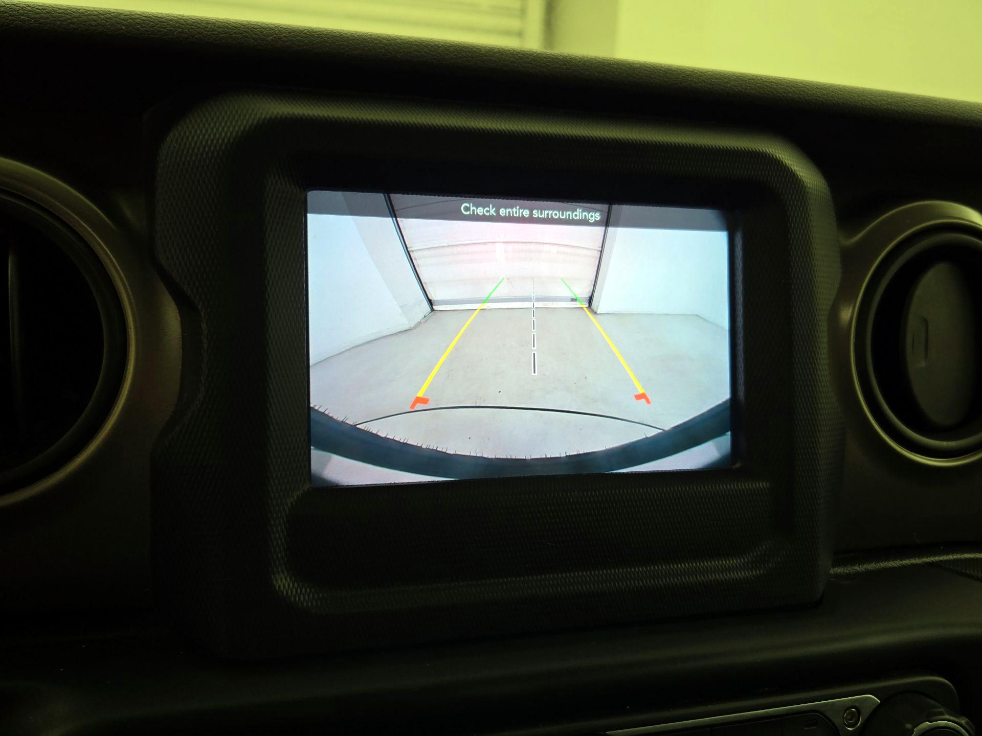 Thumbnail: 2020 Jeep Wrangler - 14