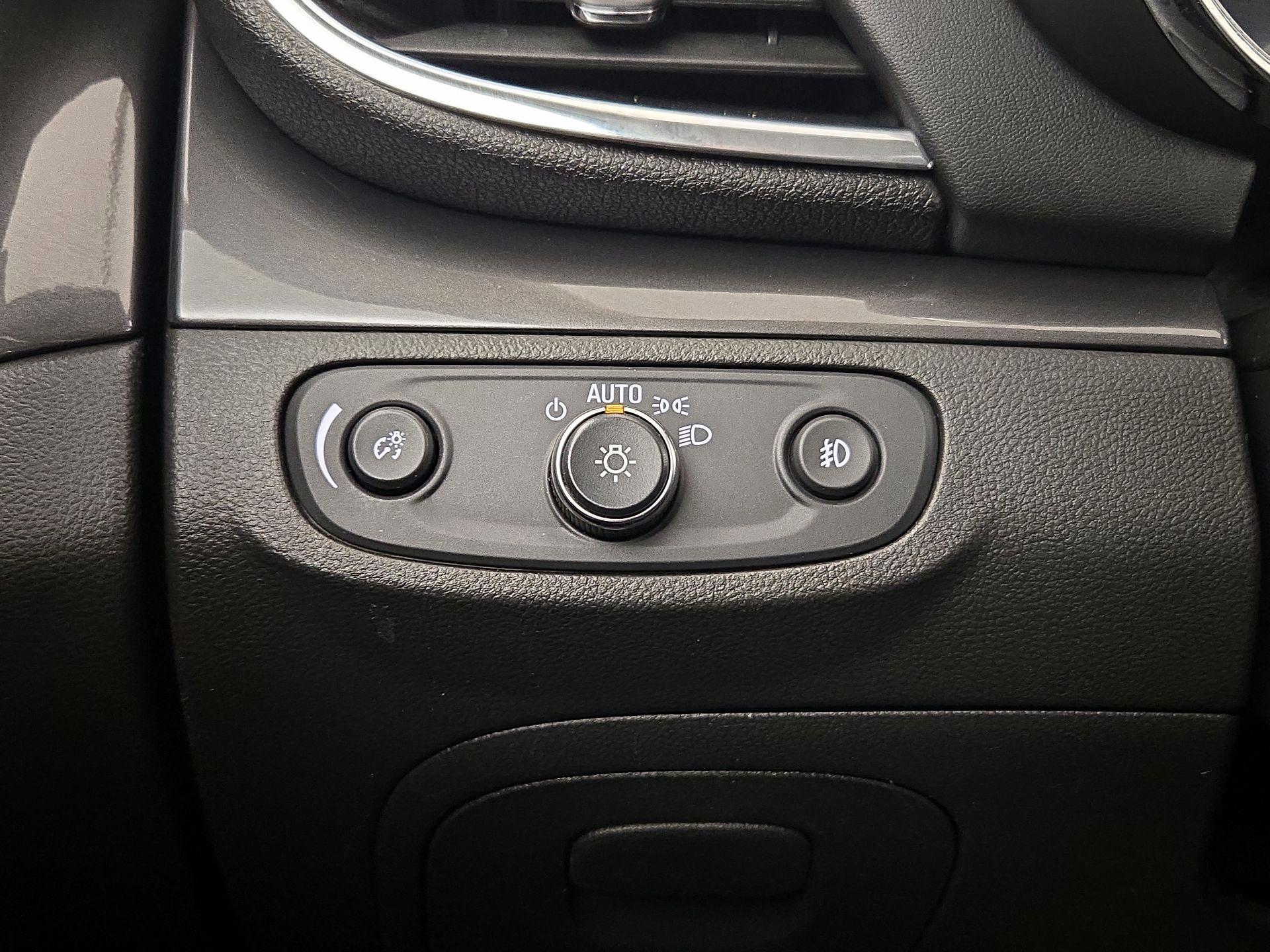 Thumbnail: 2019 Buick Encore - 13