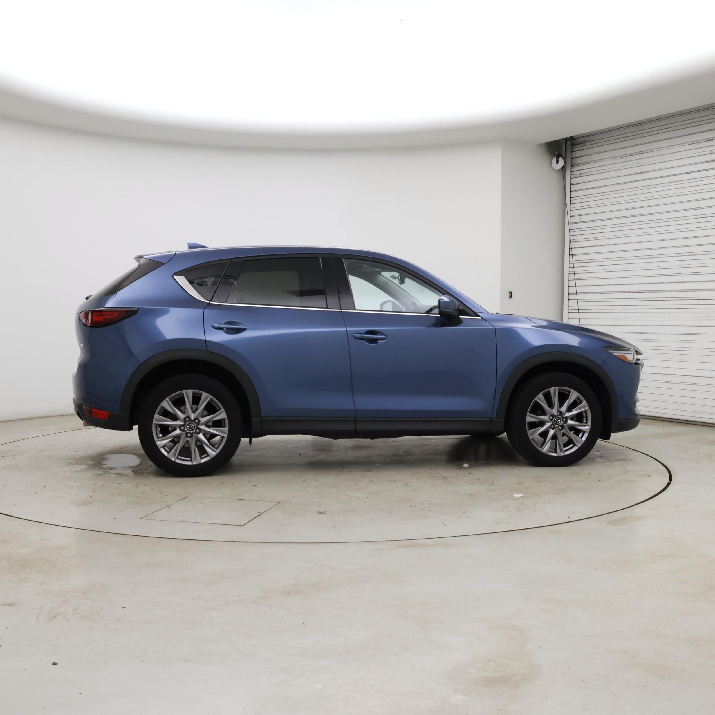 Thumbnail: 2020 Mazda CX-5 - 7