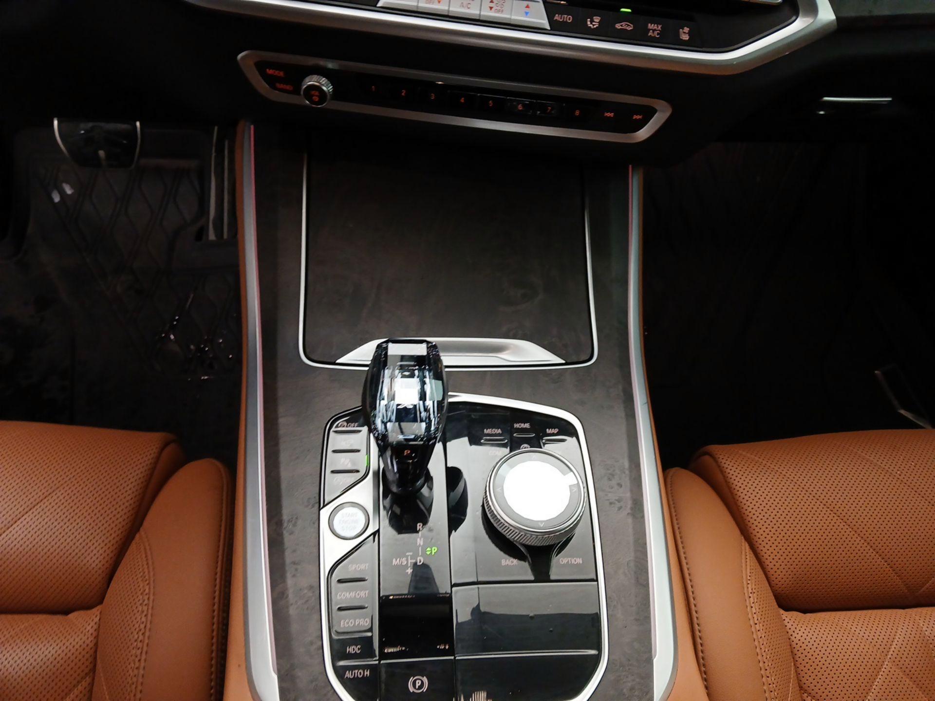 Thumbnail: 2023 BMW X5 - 18