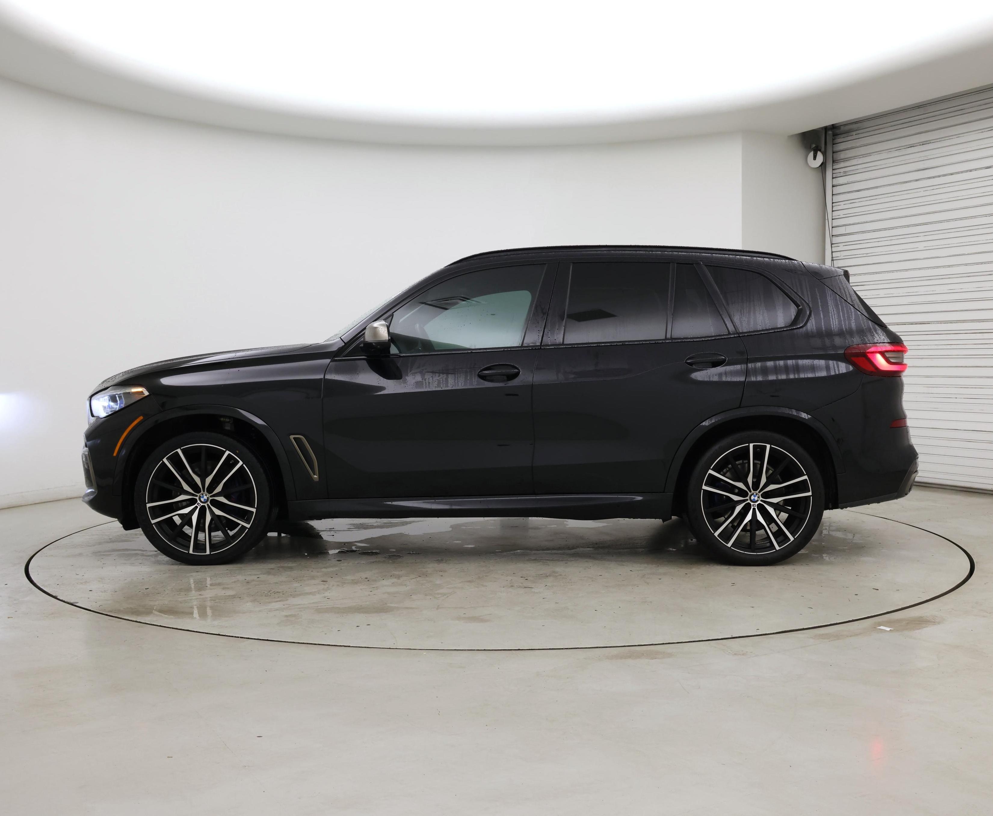 Thumbnail: 2023 BMW X5 - 3