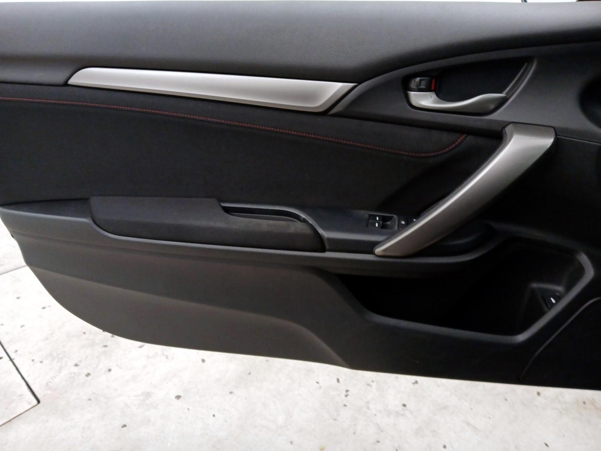 Thumbnail: 2019 Honda Civic - 12