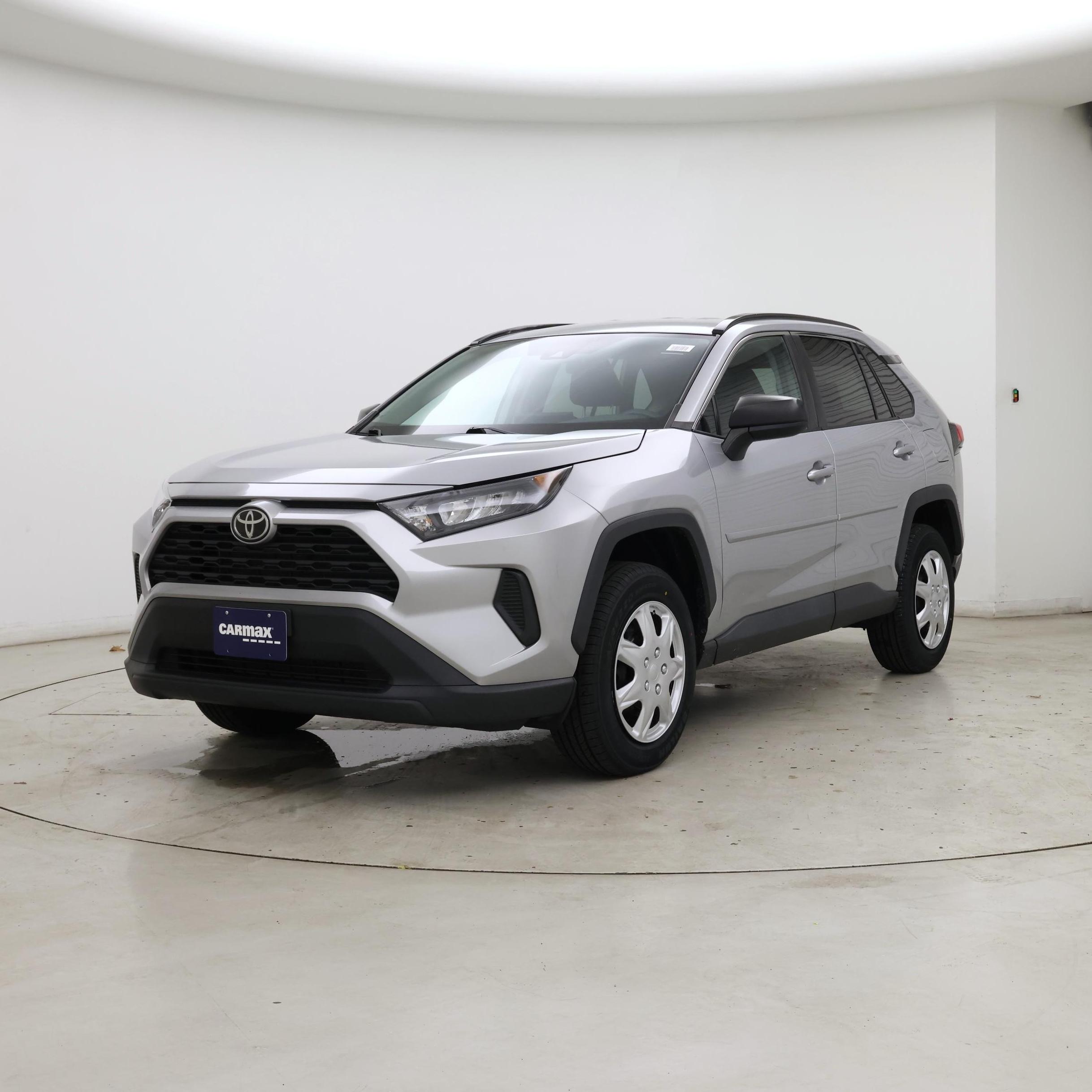 Thumbnail: 2021 Toyota RAV4 - 4