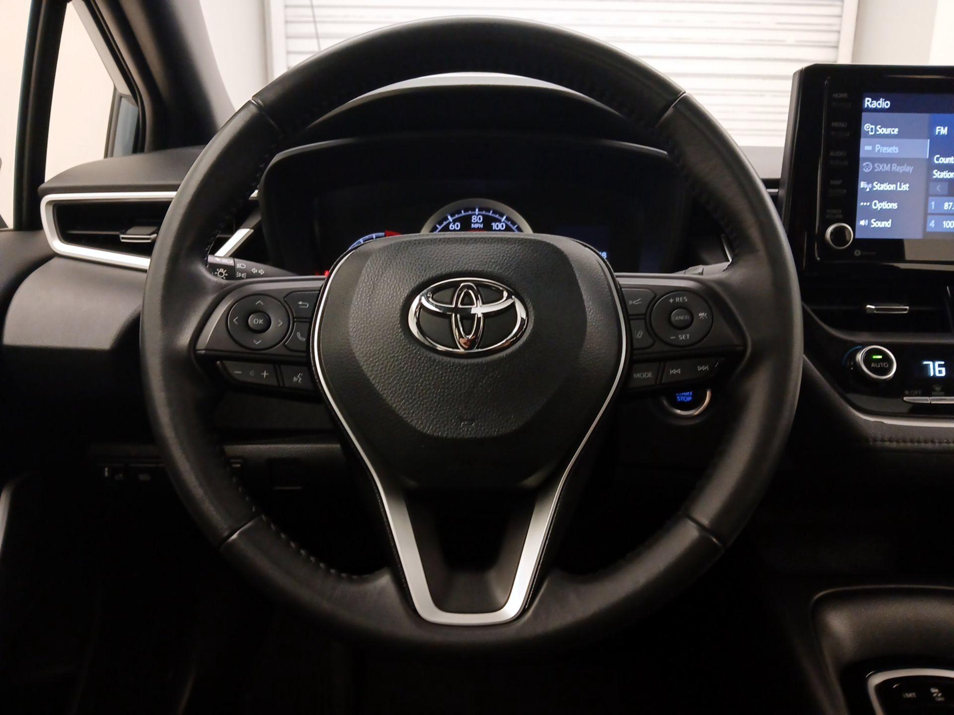 Thumbnail: 2022 Toyota Corolla - 10