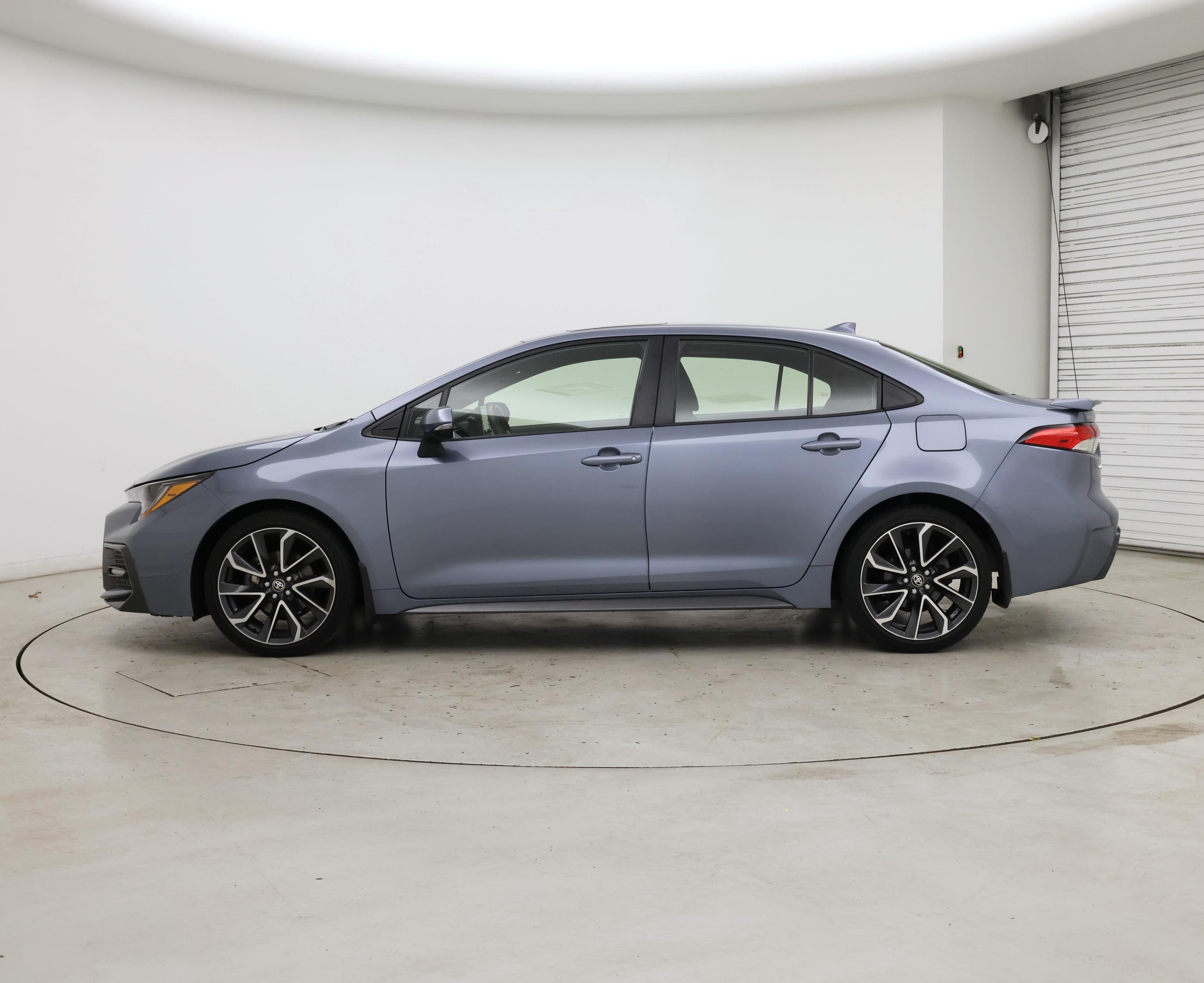 Thumbnail: 2022 Toyota Corolla - 3