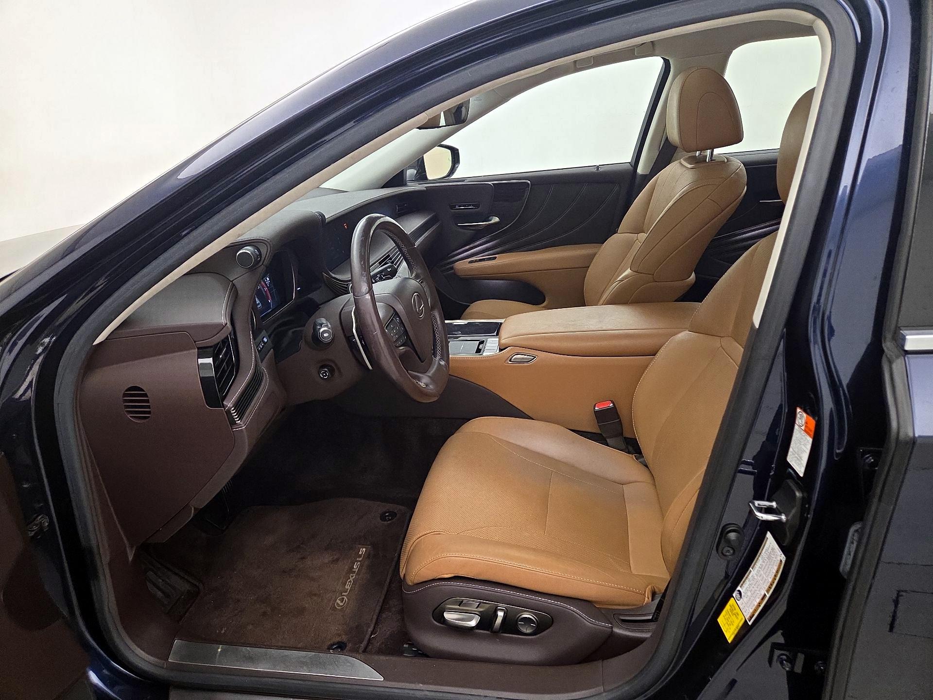 Thumbnail: 2019 Lexus LS - 11