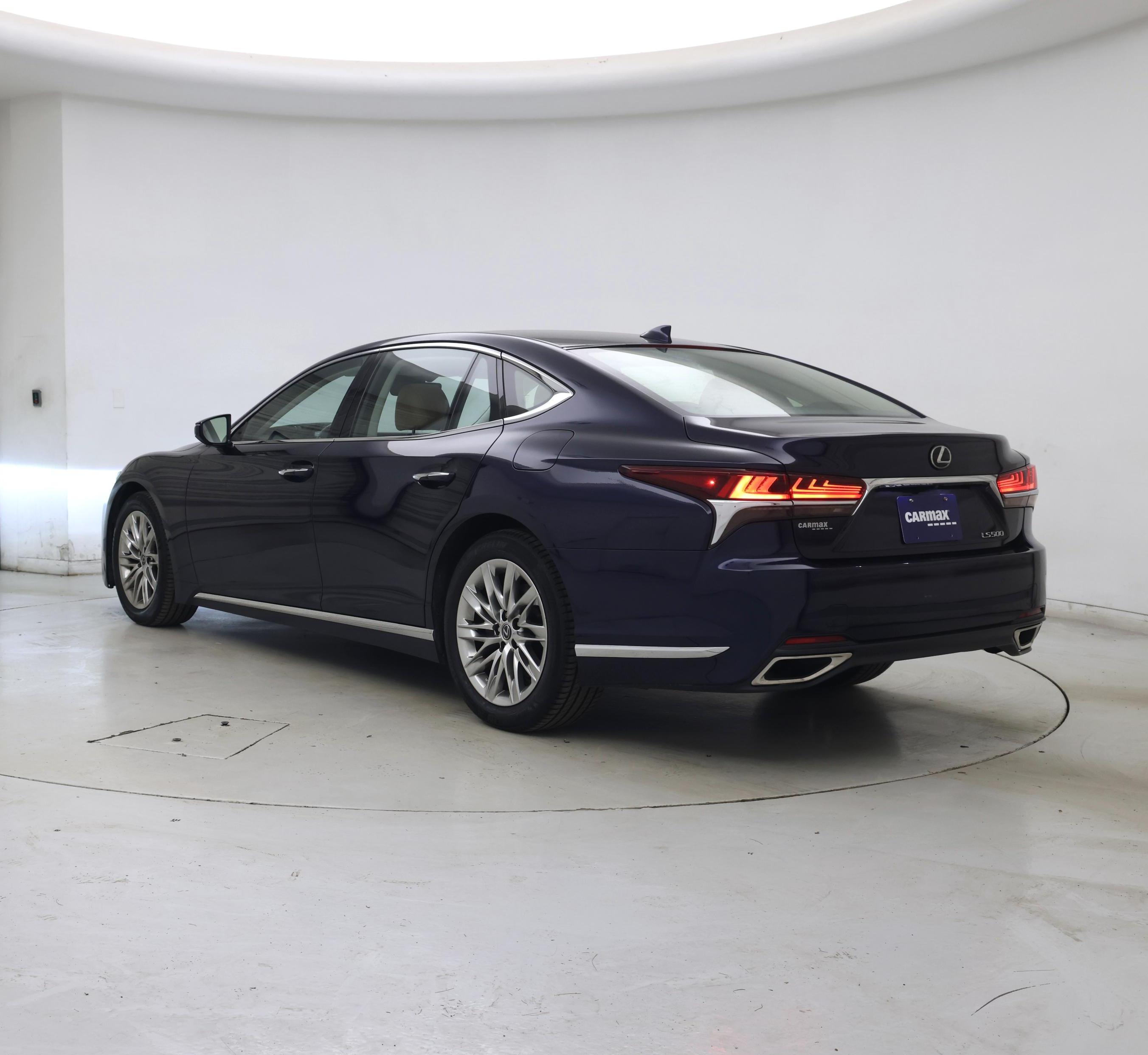 Thumbnail: 2019 Lexus LS - 2