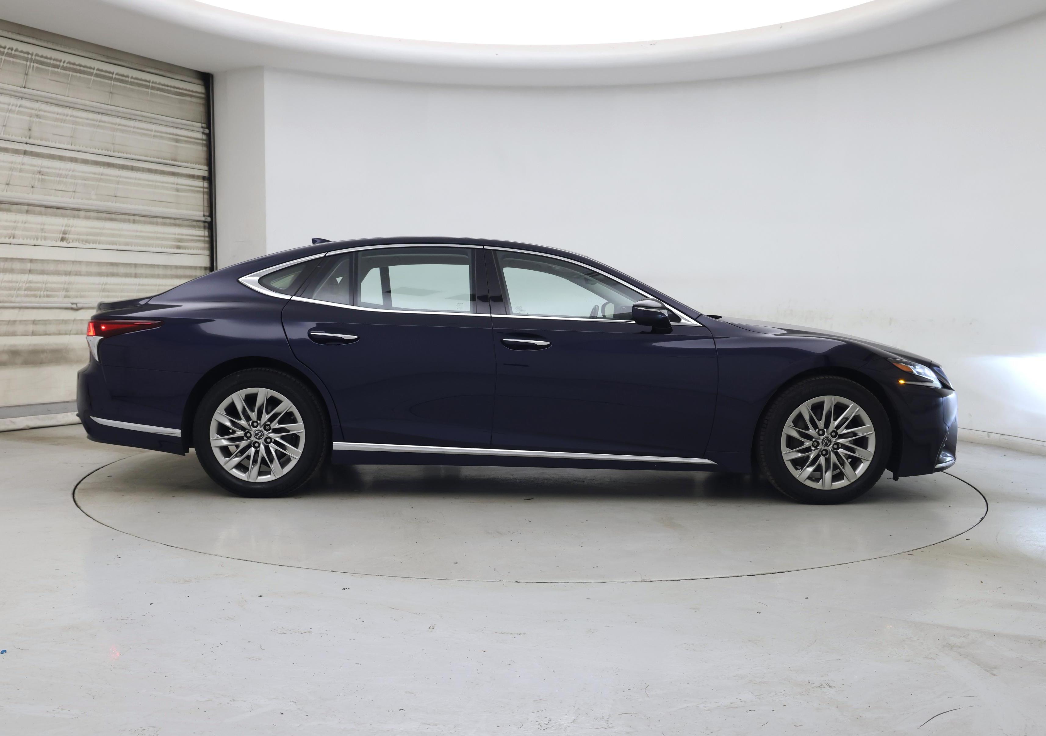 Thumbnail: 2019 Lexus LS - 7