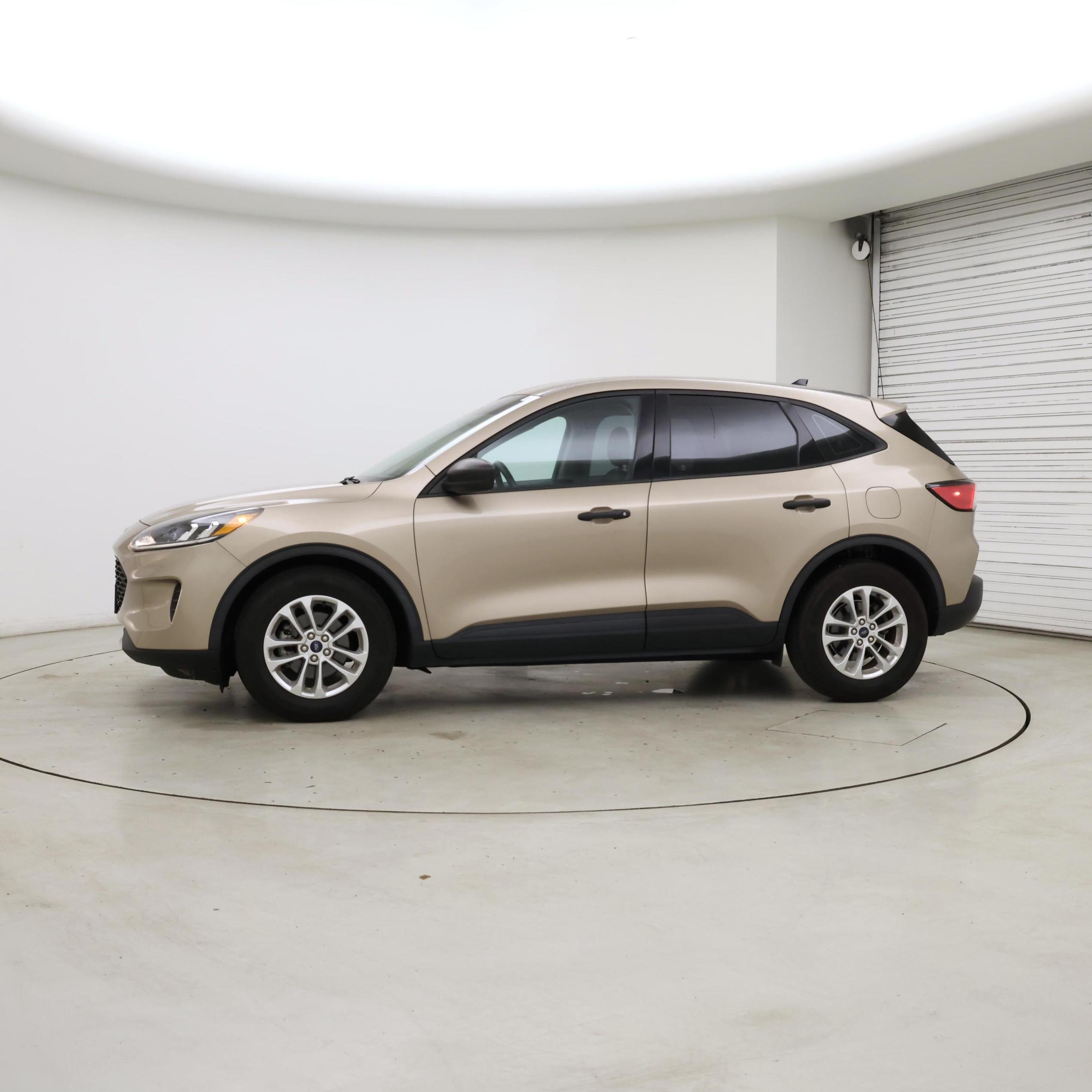 Thumbnail: 2020 Ford Escape - 3