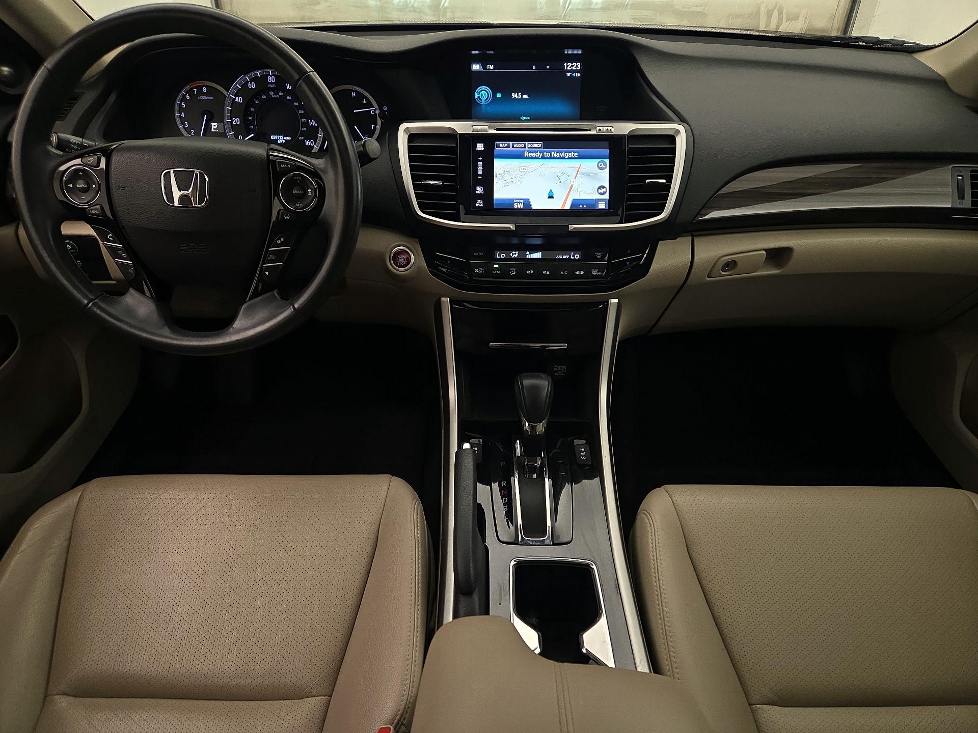 Thumbnail: 2017 Honda Accord - 9