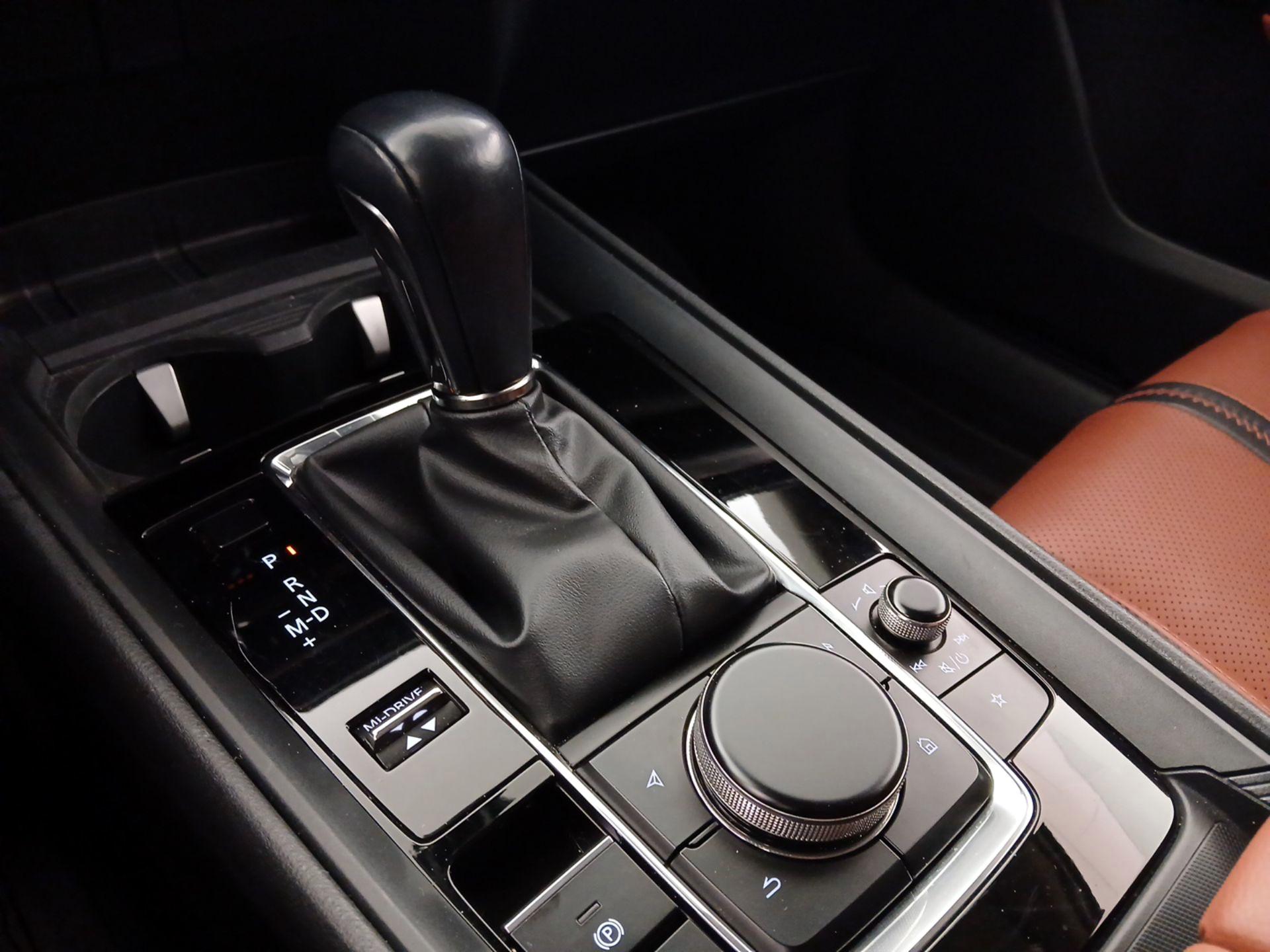 Thumbnail: 2023 Mazda CX-50 - 18