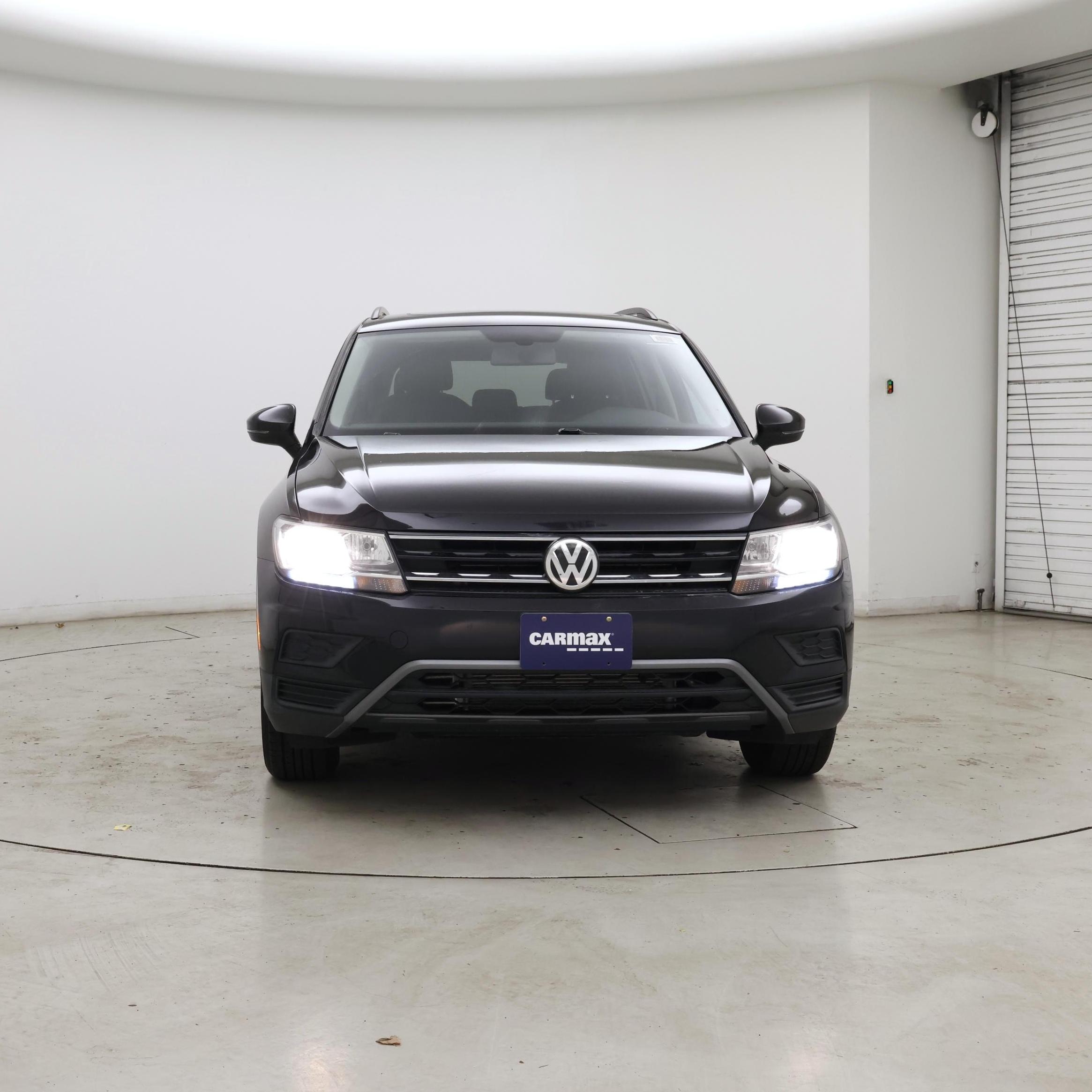 Thumbnail: 2018 Volkswagen Tiguan - 5