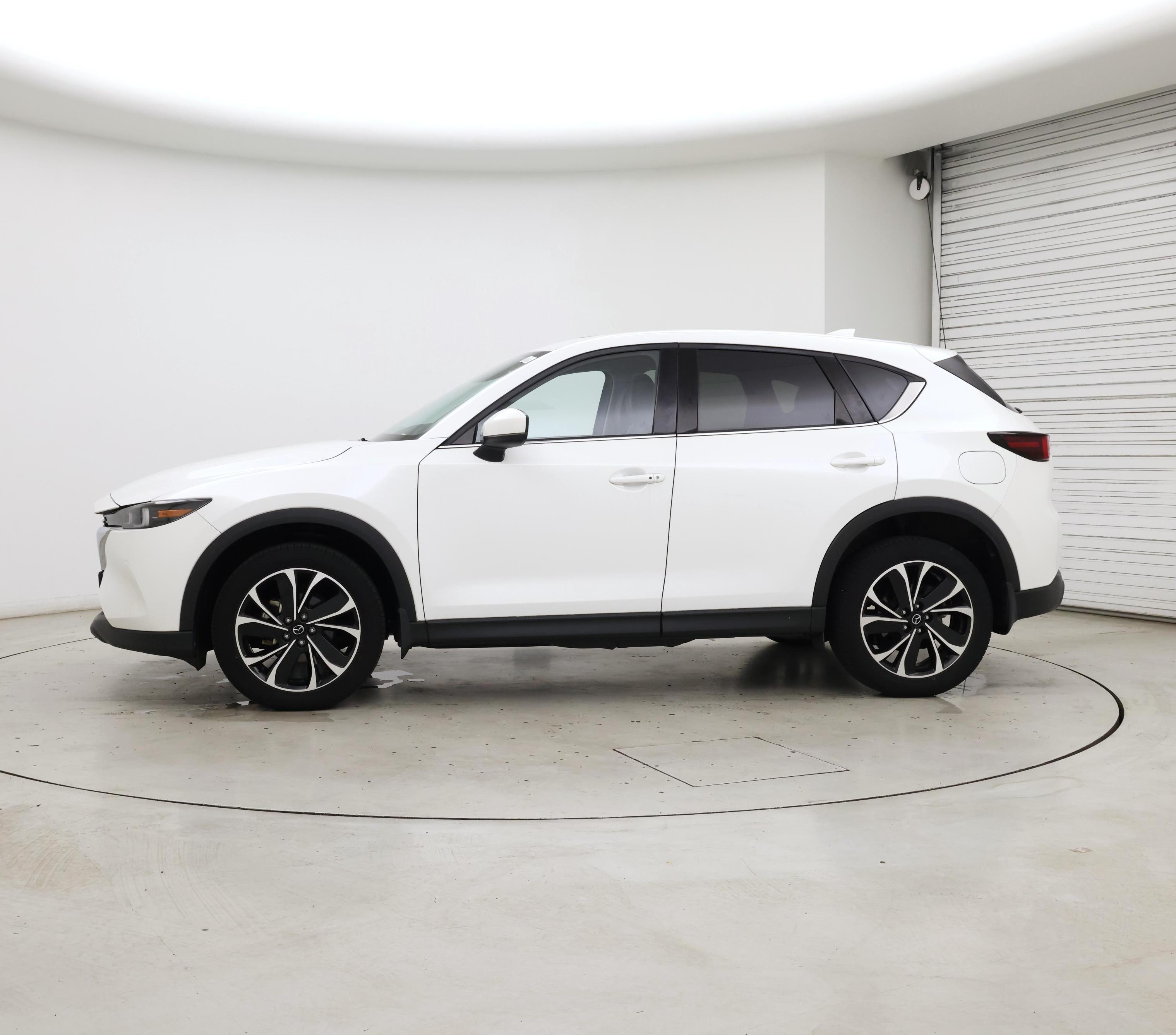 Thumbnail: 2022 Mazda CX-5 - 3