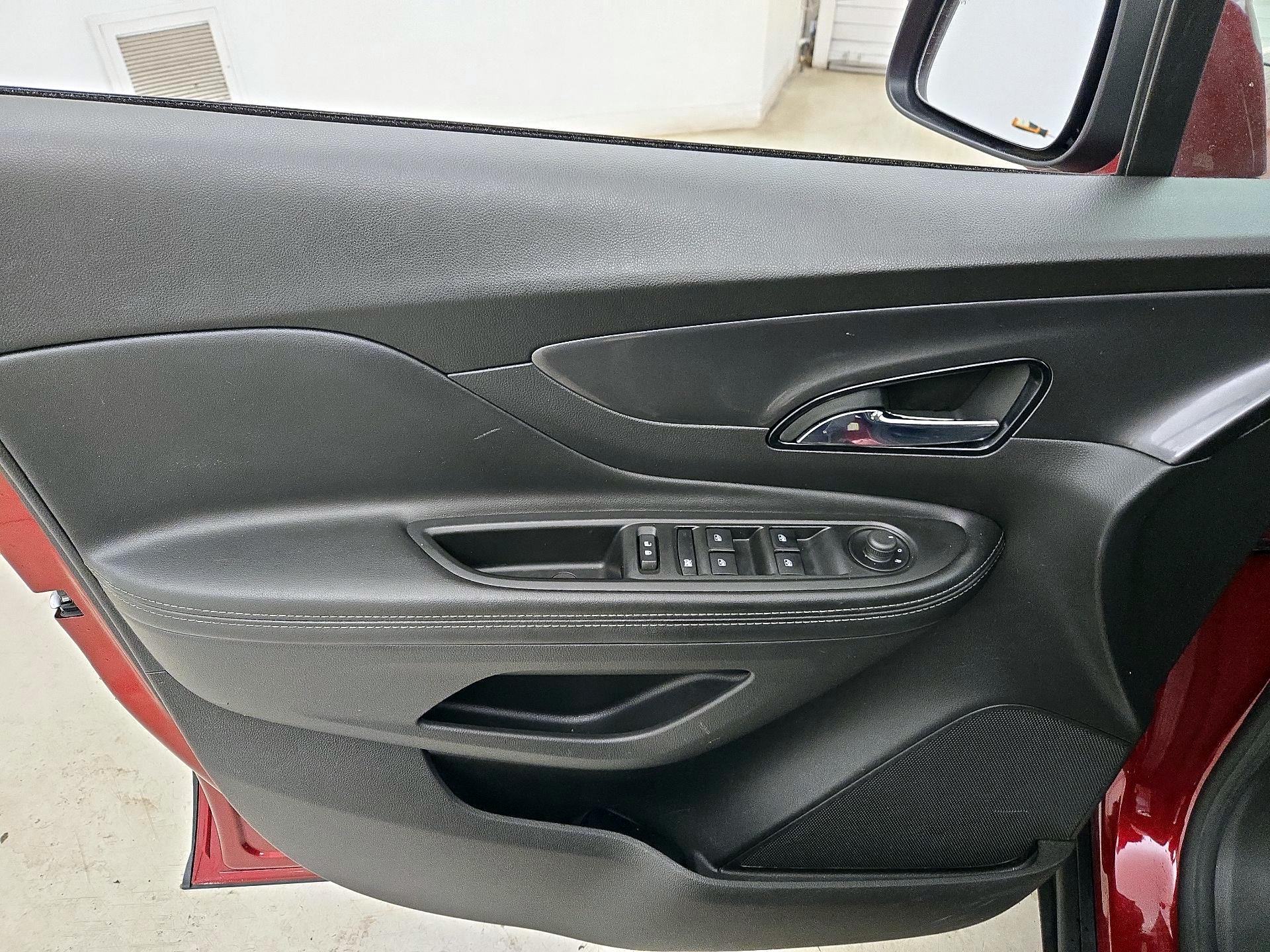 Thumbnail: 2021 Buick Encore - 12