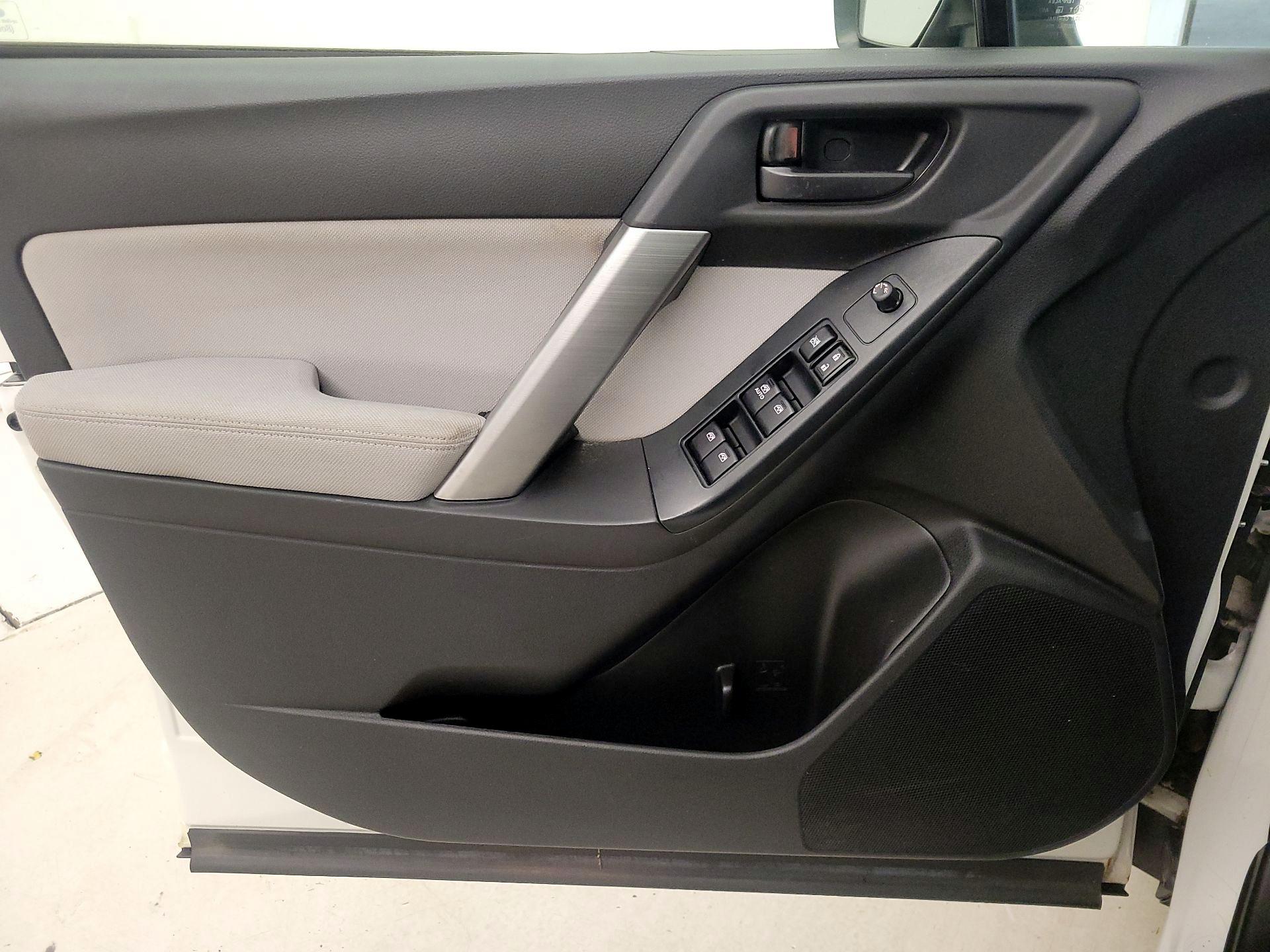 Thumbnail: 2014 Subaru Forester - 12