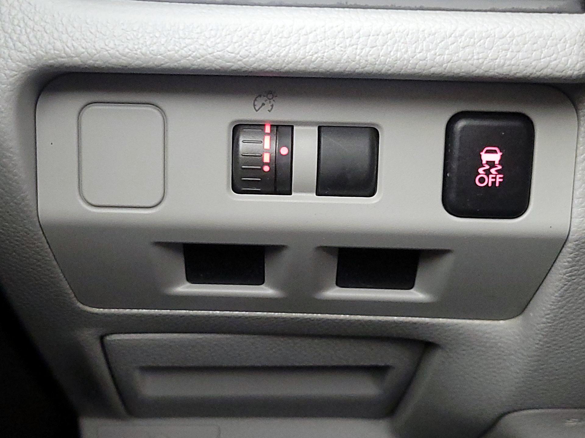 Thumbnail: 2014 Subaru Forester - 13