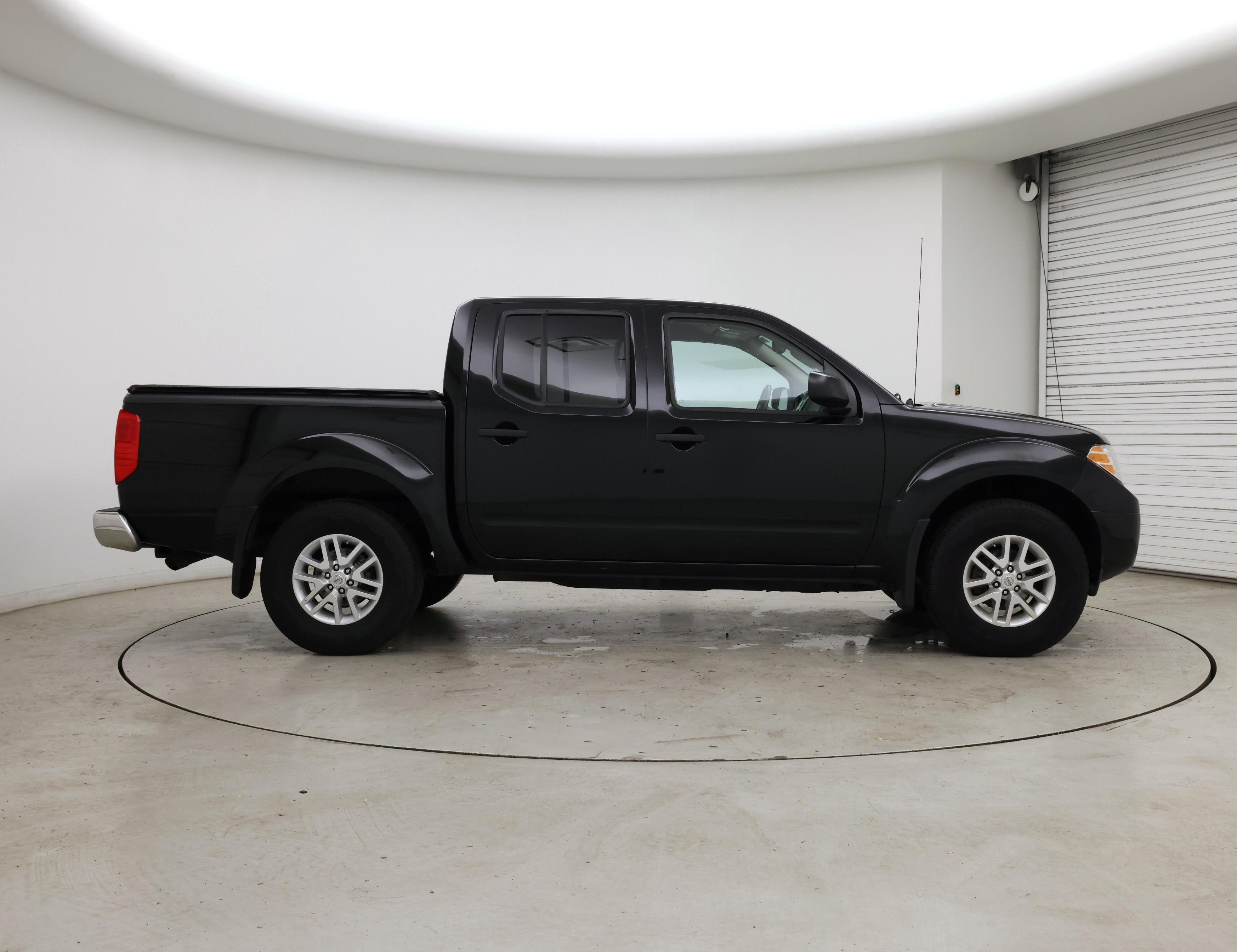 Thumbnail: 2017 Nissan Frontier - 7