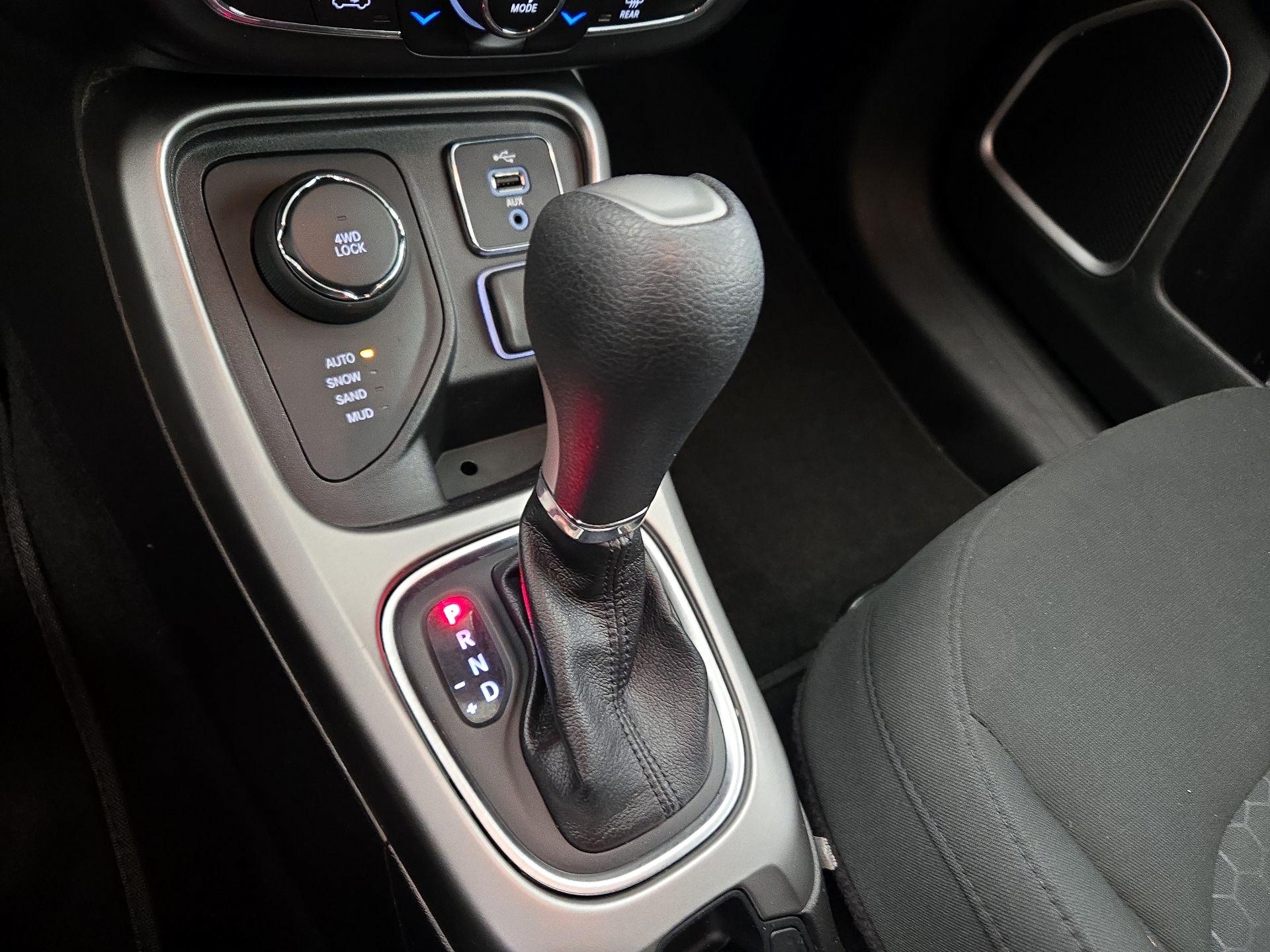 Thumbnail: 2019 Jeep Compass - 17