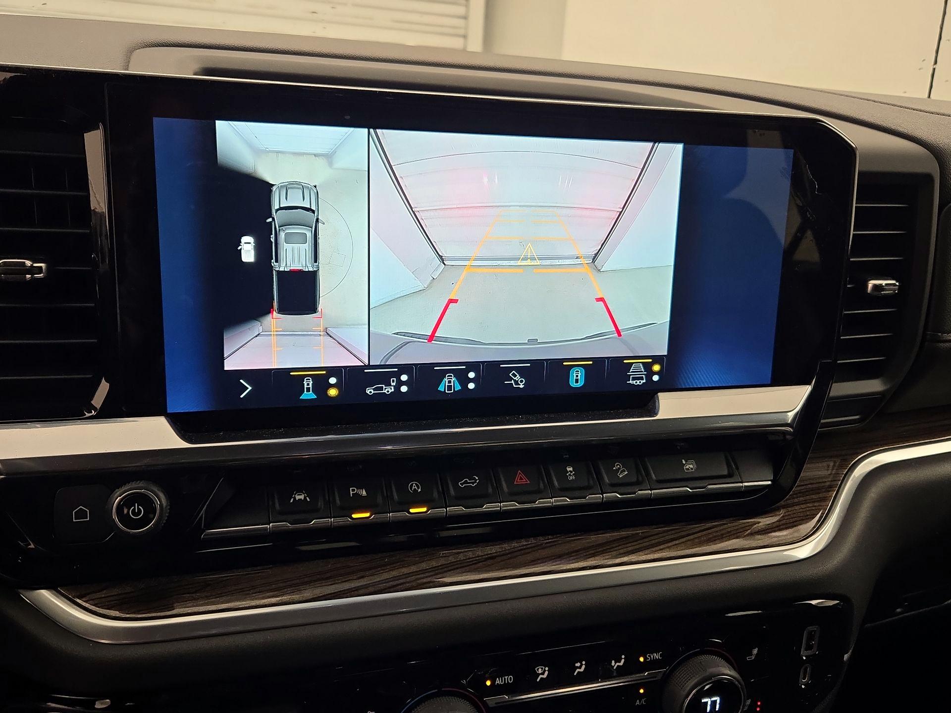 Thumbnail: 2022 Chevrolet Silverado 1500 - 14