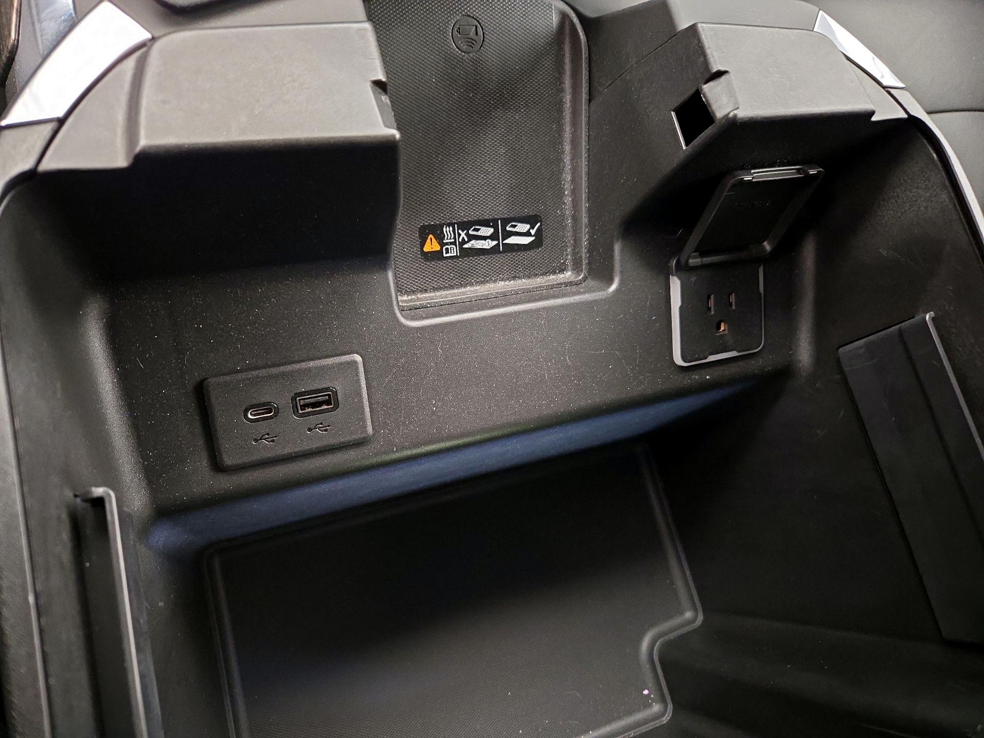 Thumbnail: 2022 Chevrolet Silverado 1500 - 18